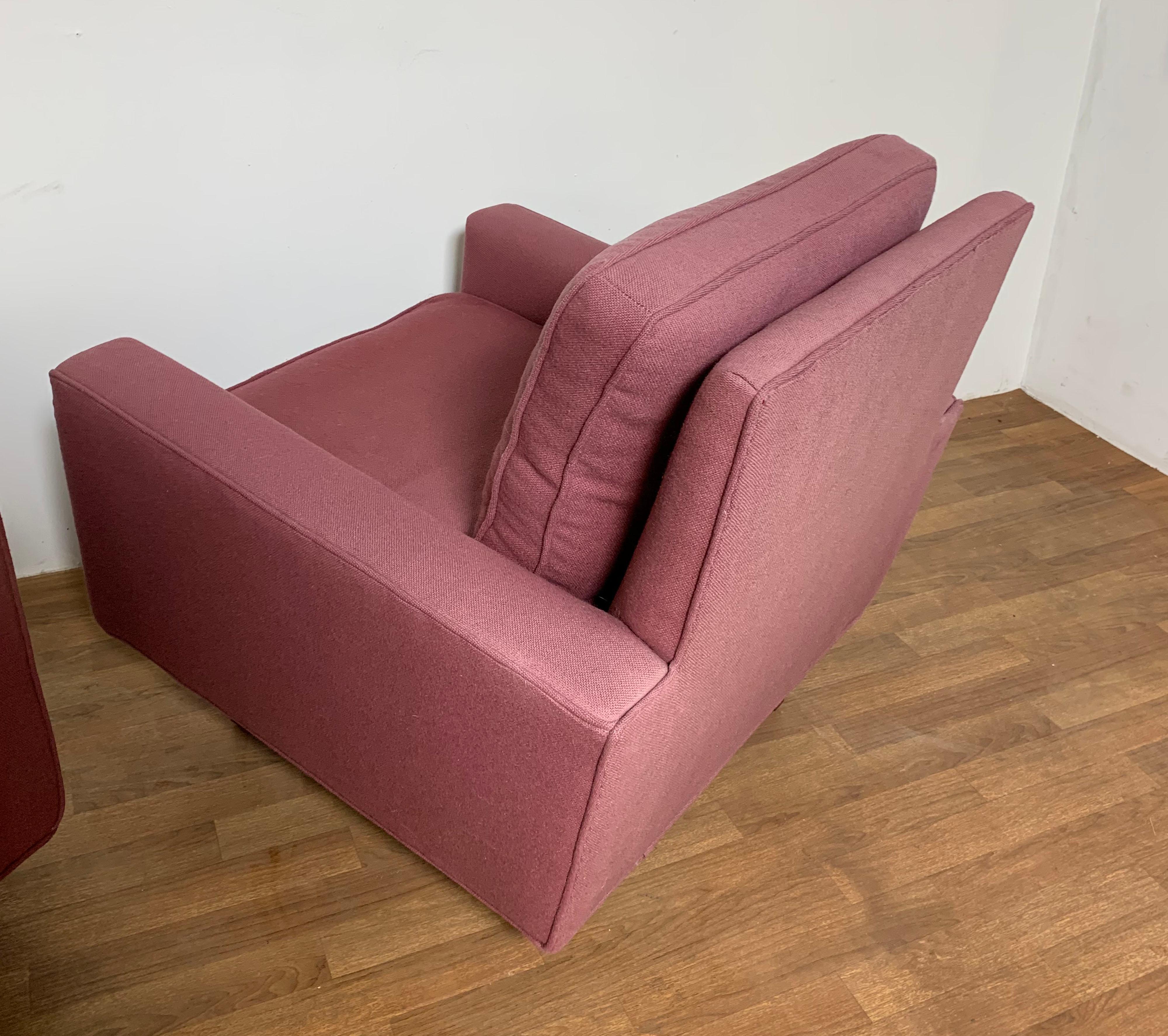 Upholstery Pair of Florence Knoll Lounge Chairs Model 25 WD for Knoll, Circa 1970