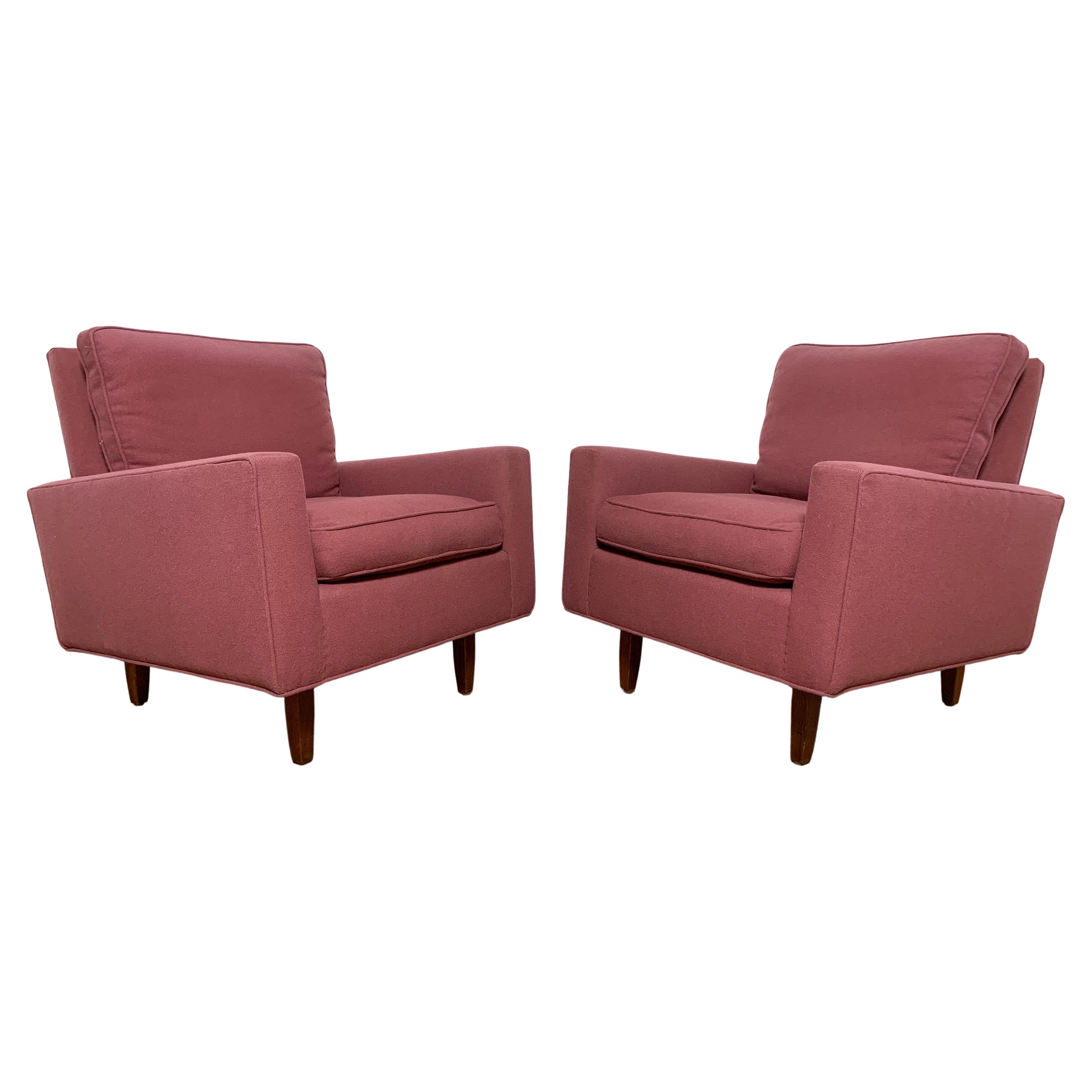 Pair of Florence Knoll Lounge Chairs Model 25 WD for Knoll, Circa 1970