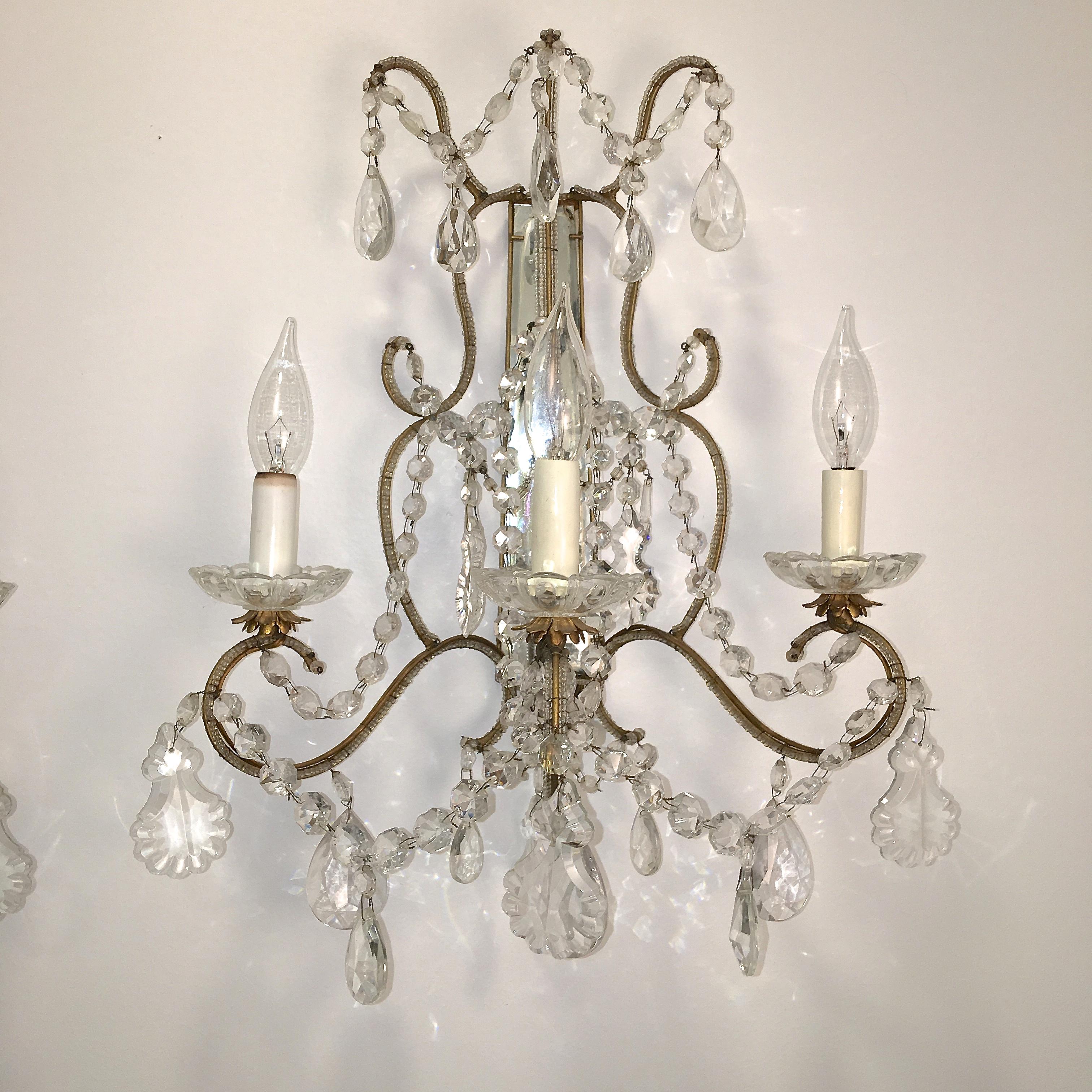 Italian Pair of Florentine Beaded Gilt Metal and Crystal Sconces For Sale