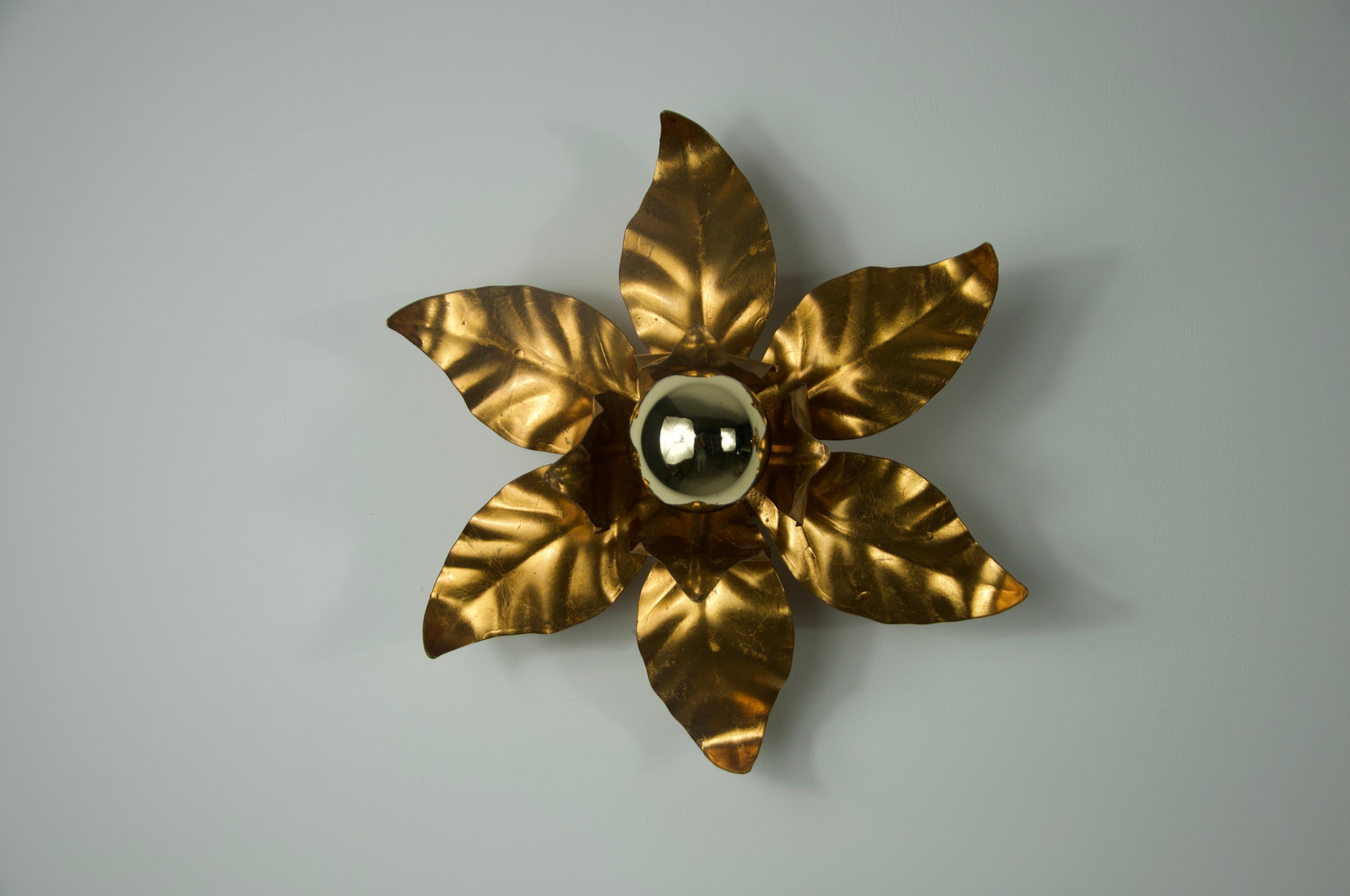 Pair of Florentine Flower Shape Wall Lamps by Hans Kögl, Germany, 1950s For Sale 2