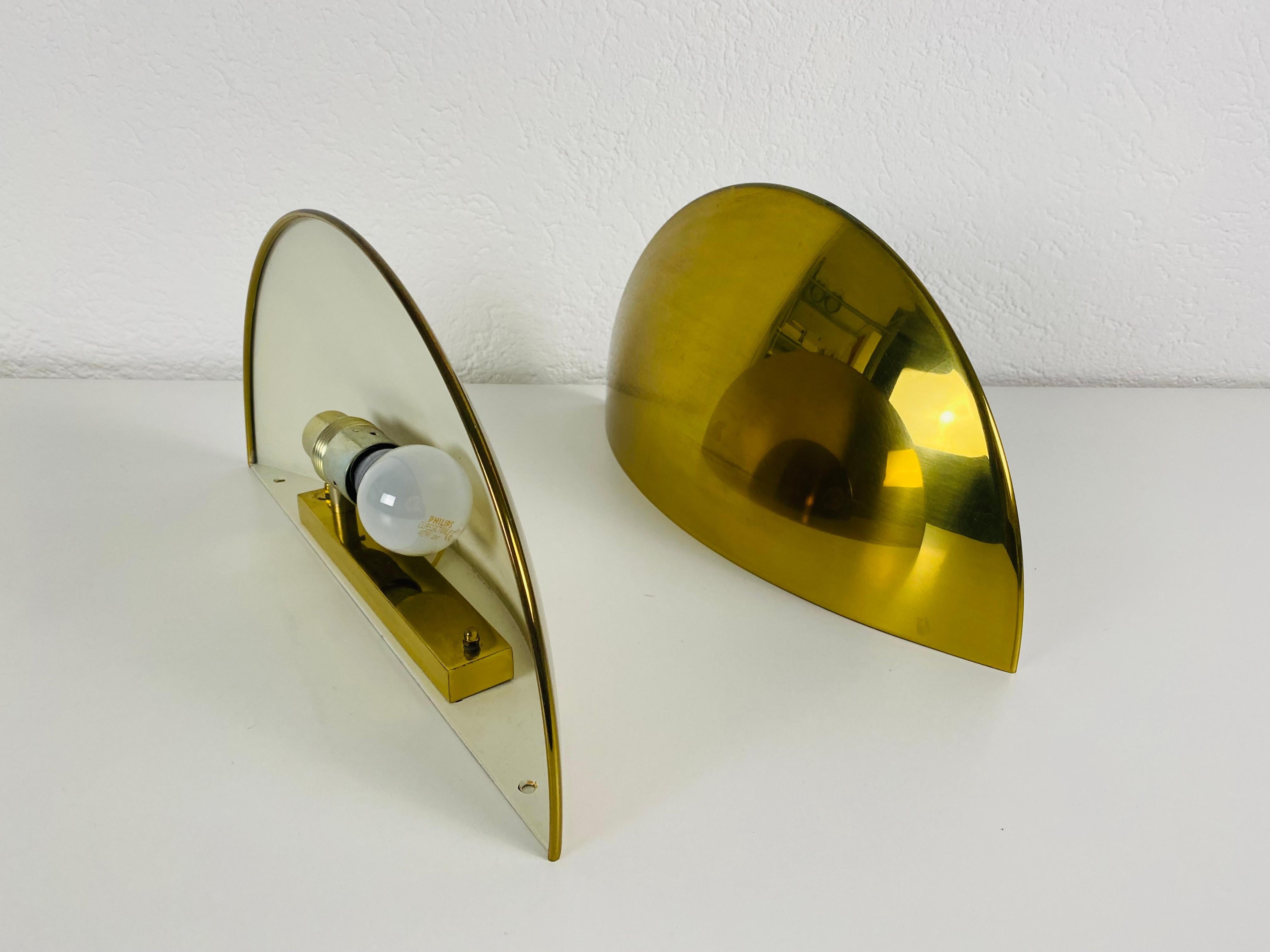 Pair of Florian Schulz Midcentury Brass Wall Lamps, 1960s For Sale 4