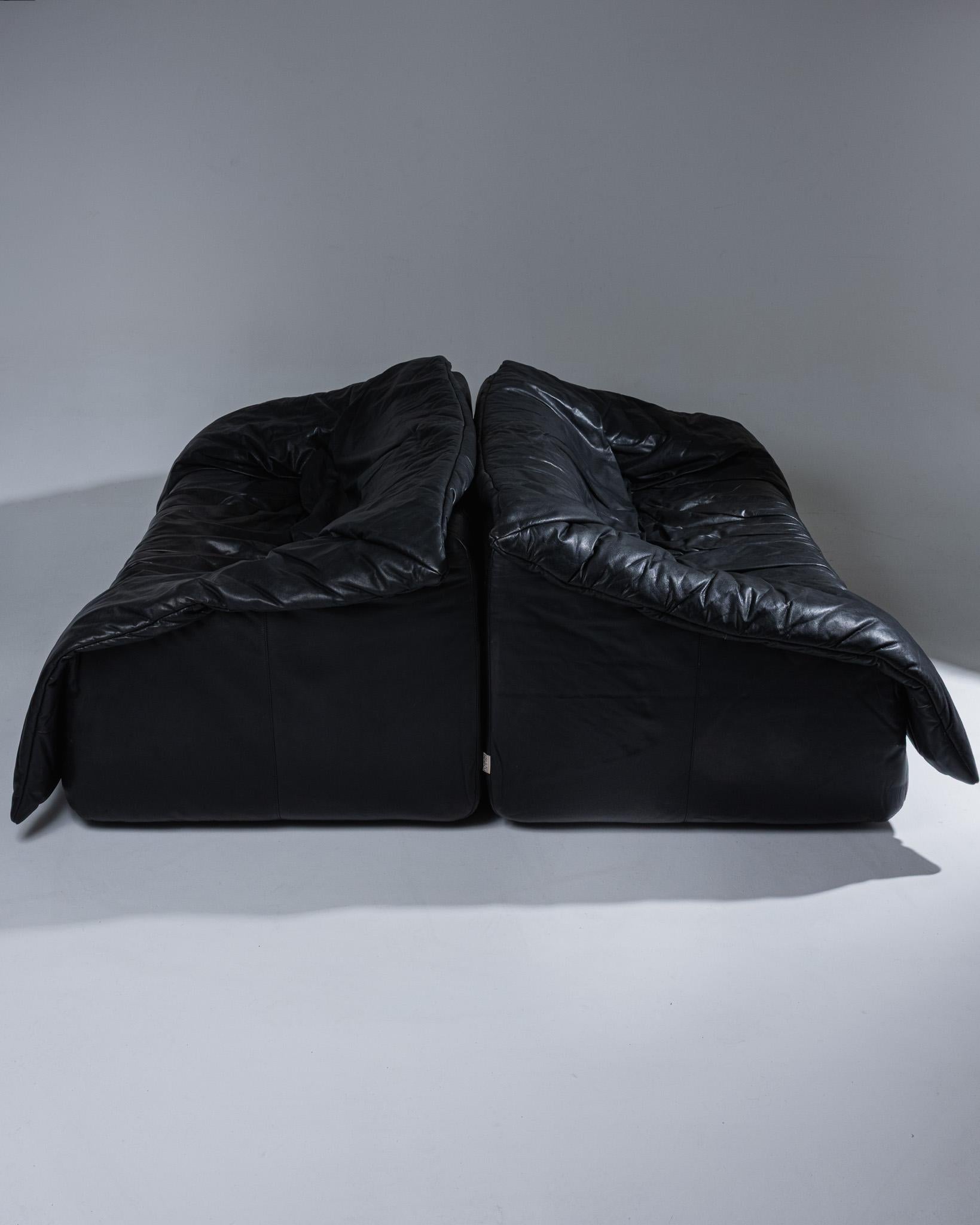 Pair of Flou Flou sofas, Donato D’Urbino & Paolo Lomazzi, 1980s en venta 4