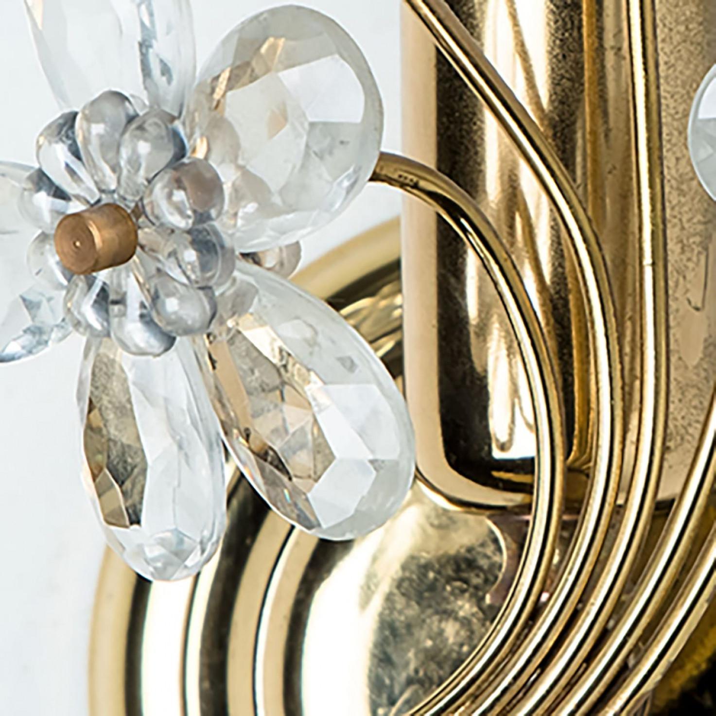 Pair of Flower Crystal and Gold Wall Light by Palwa, 1960s, Germany en venta 1