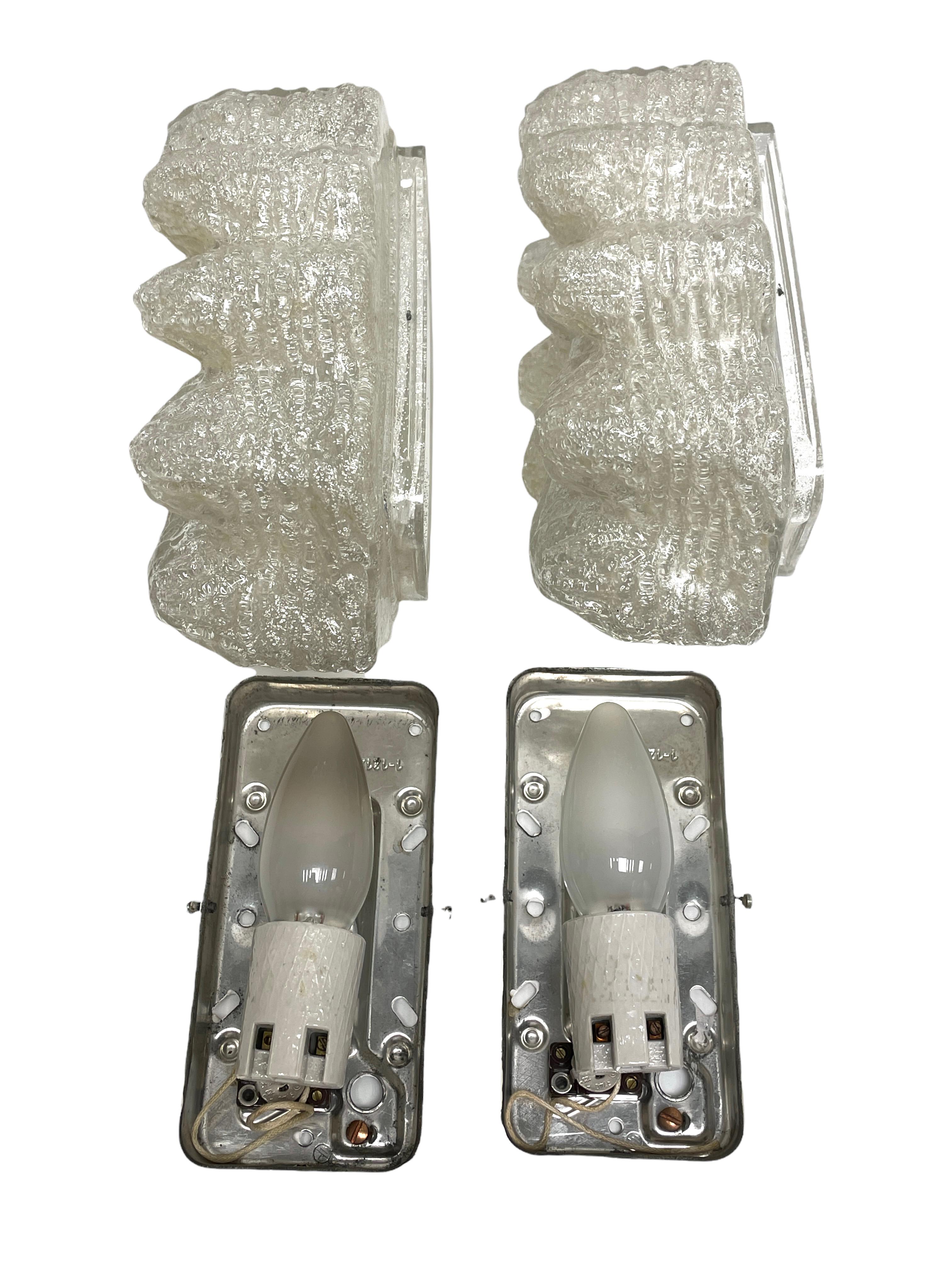 Pair of Flower Shape Sconces by Doria Leuchten, Germany, 1970s In Good Condition For Sale In Nuernberg, DE