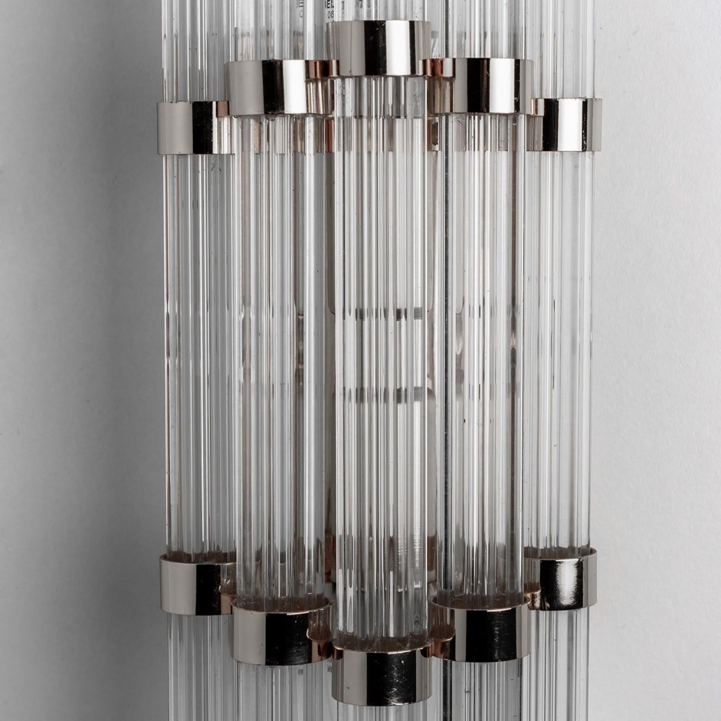 Pair of Flower Shaped Rod Glass and Chrome Wall Sconces in Style of Sciolari Otro en venta