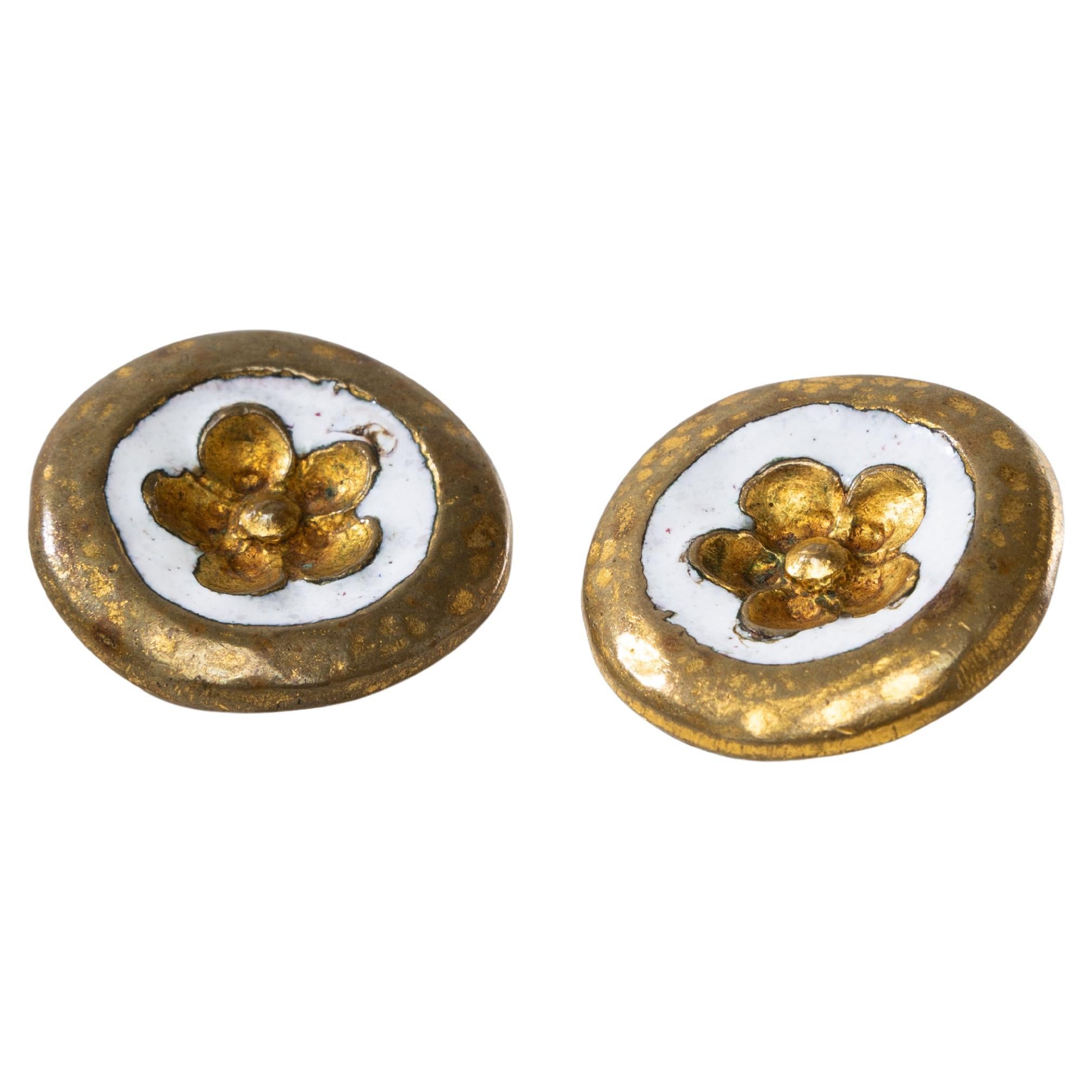 Paire de boucles d'oreilles "Fleurs" par Line Vautrin, circa 1950, France
