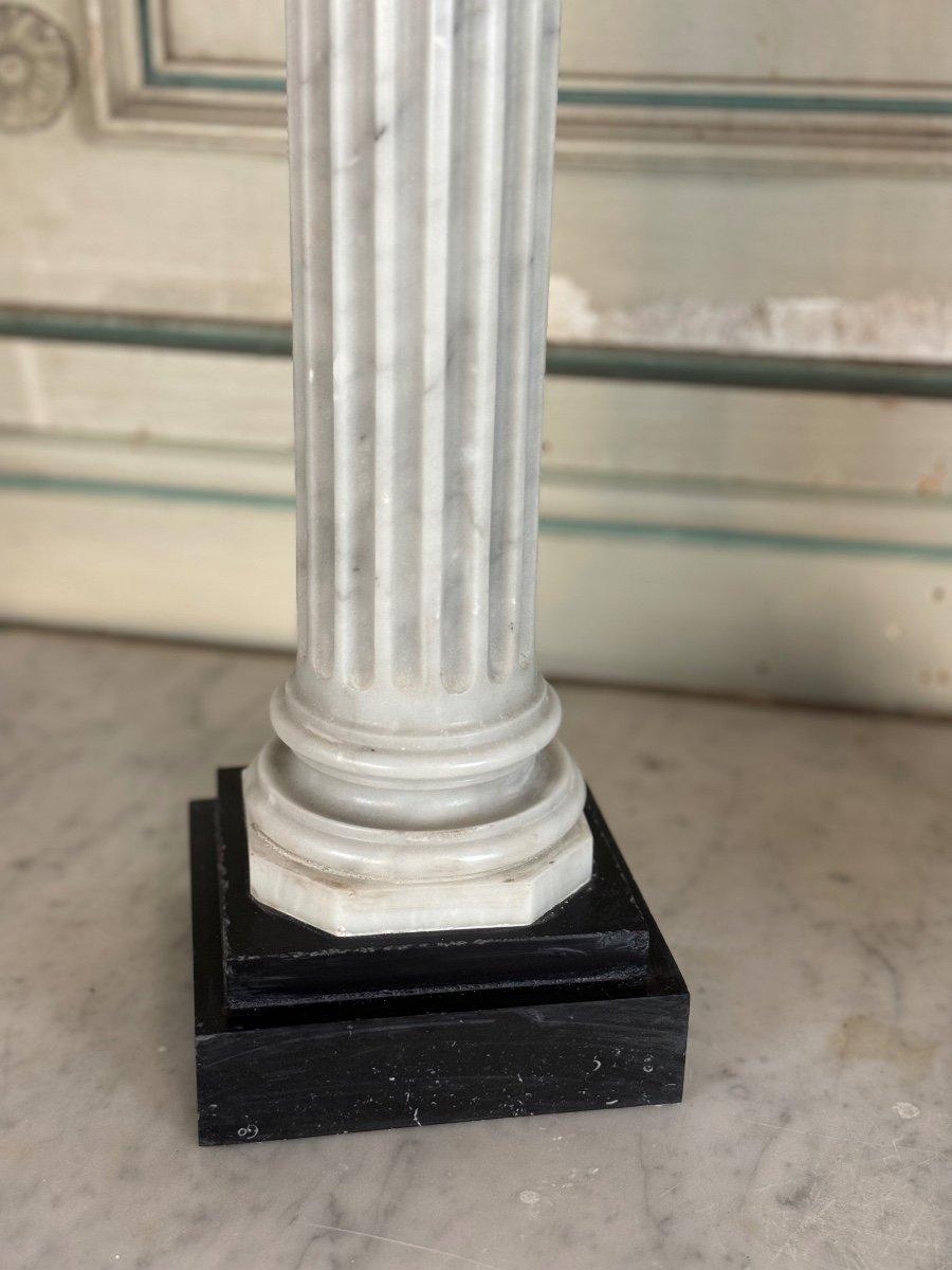 European Pair Of Fluted Carrara Marble Columns, 19th Century For Sale