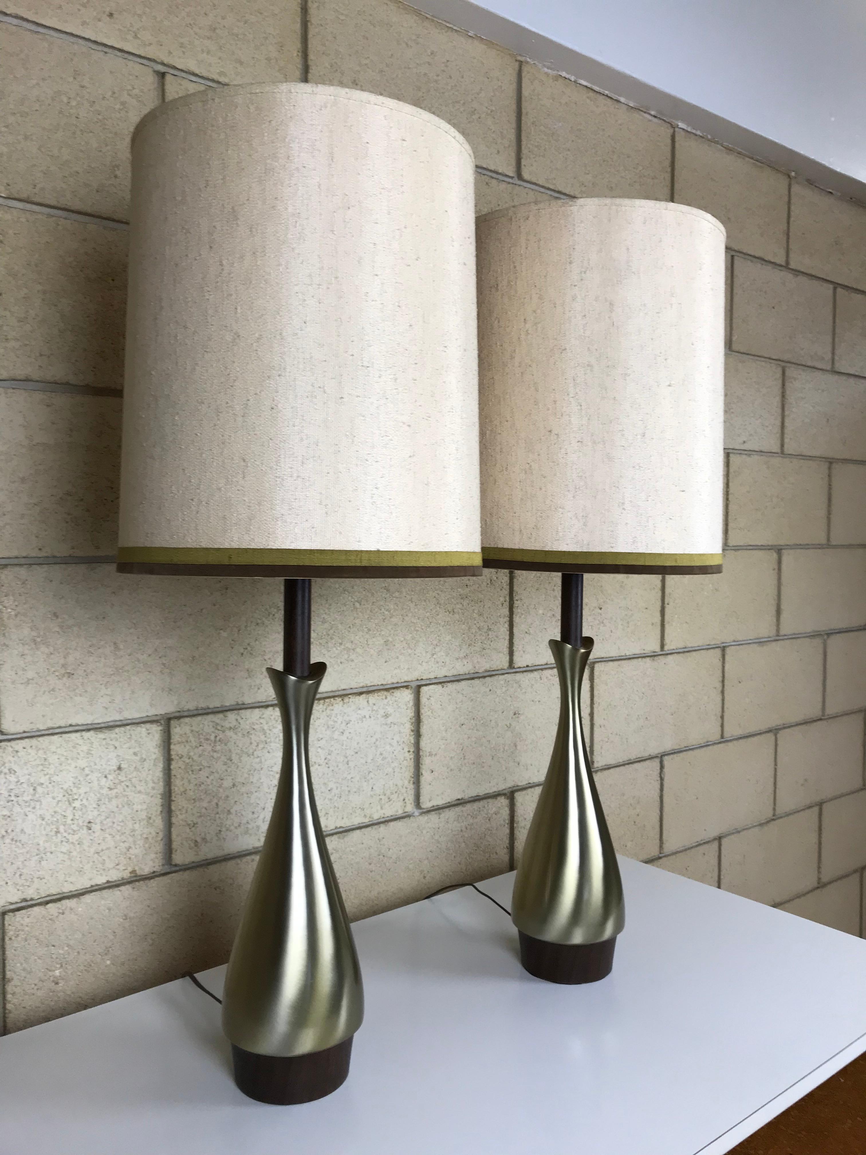 Pair of Fluted Genie Brass Tables Lamps by Laurel Lamp Co. 1