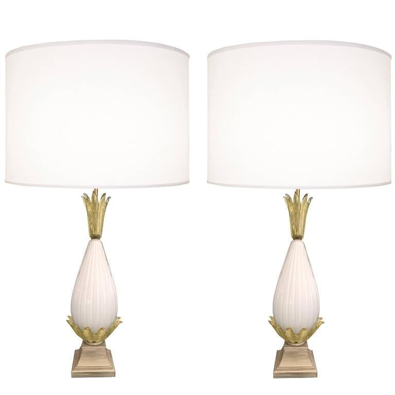 Italian Pair of Fluted Murano Glass Lamps For Sale