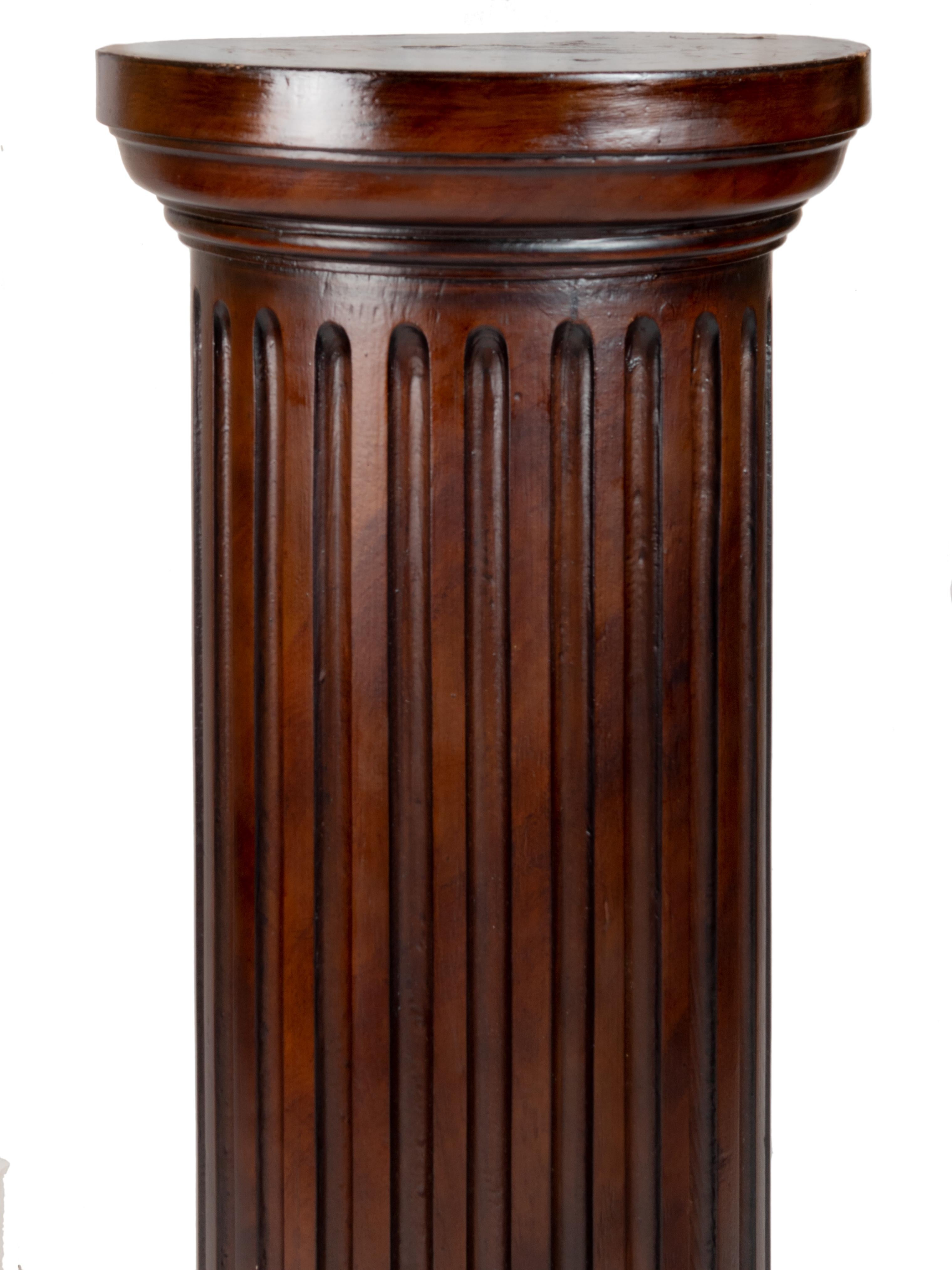 Carved Pair of Fluted Wood Columns, Louis Philippe Style, 19th Century For Sale