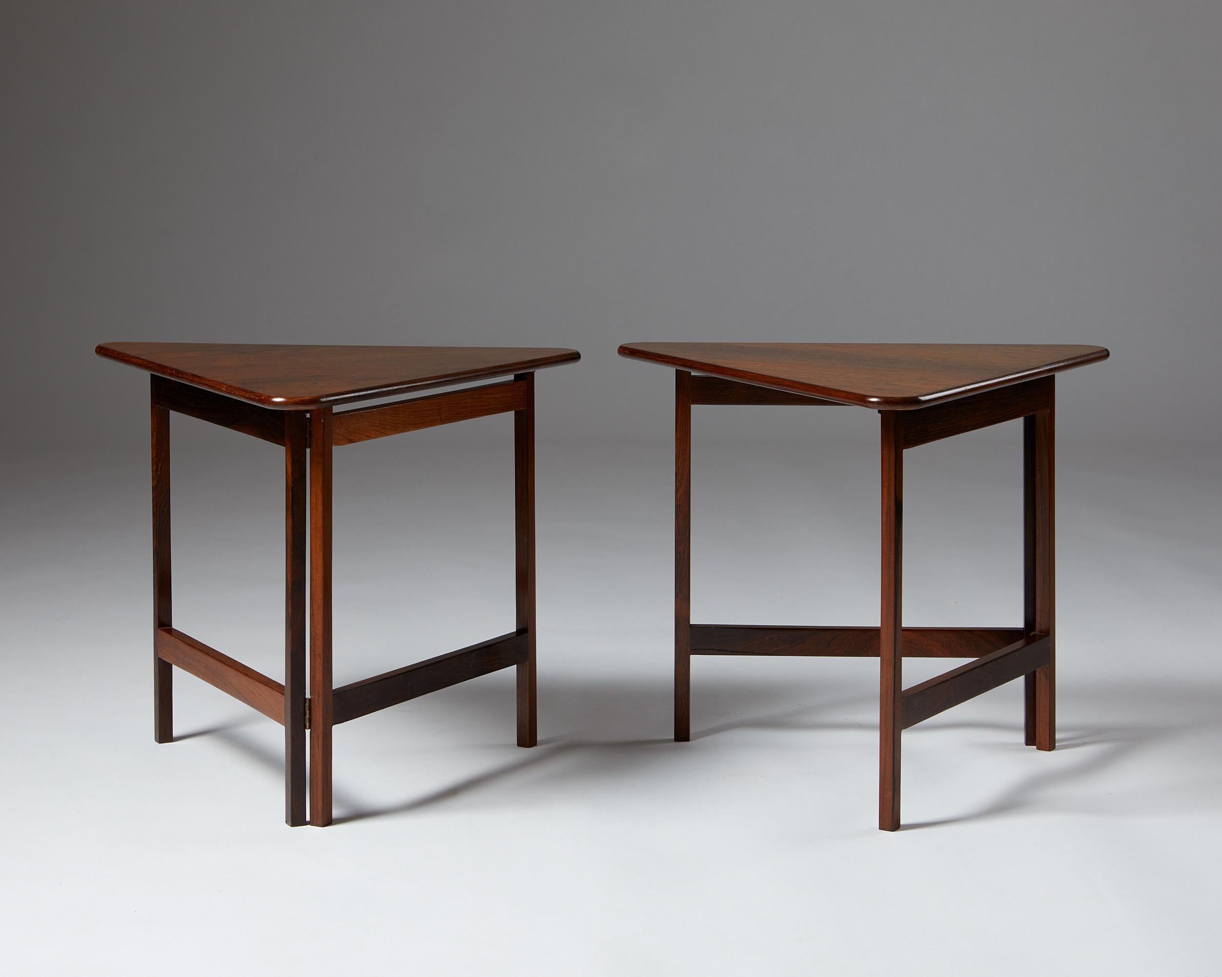 Mid-Century Modern Pair of Foldable Side Tables Designed by Illum Wikkelsø for CFC Silkeborg