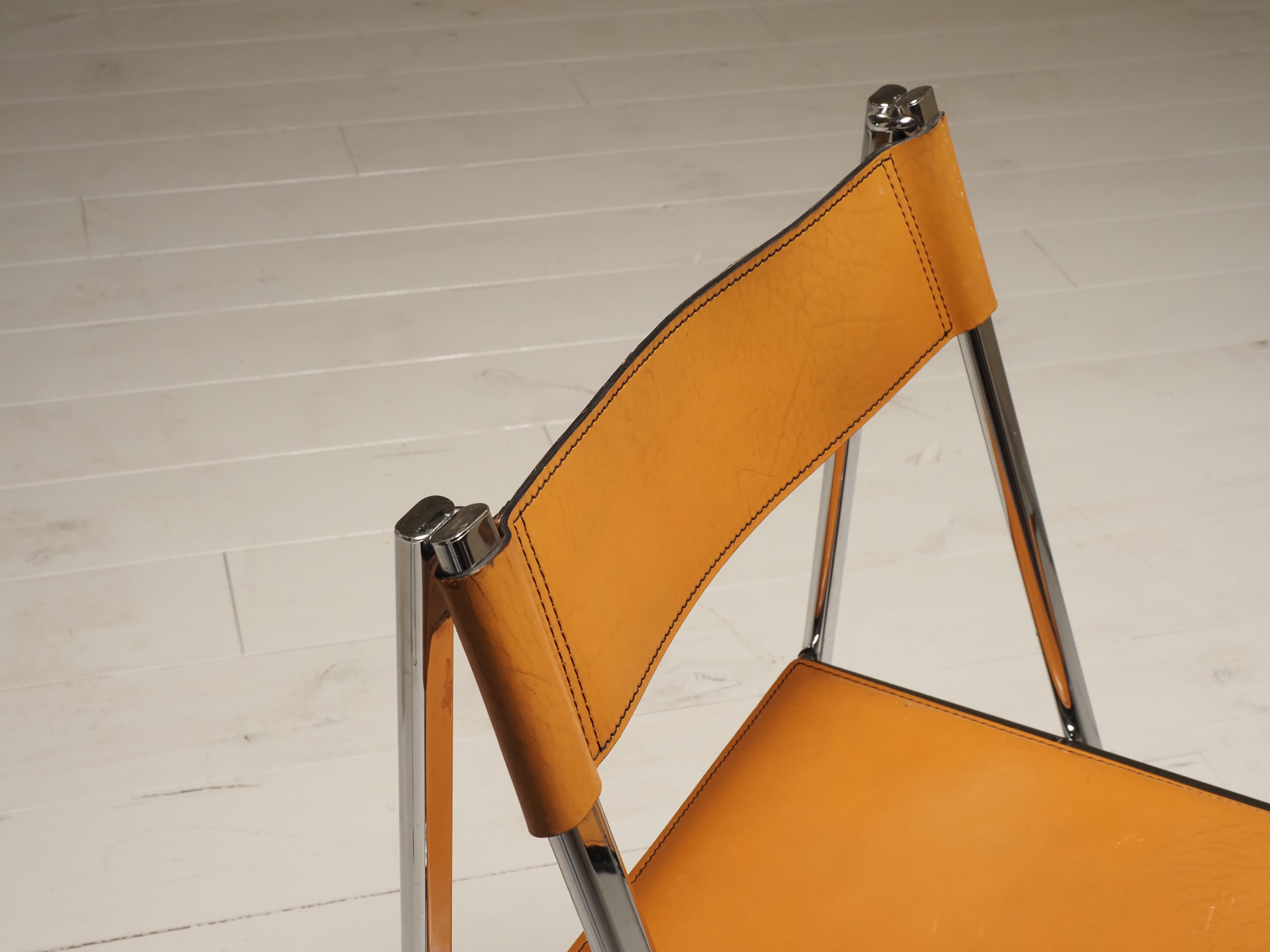 Pair of Folding Chairs by Arrben, model Tamara, in cognac leather, Italy 1970s 4