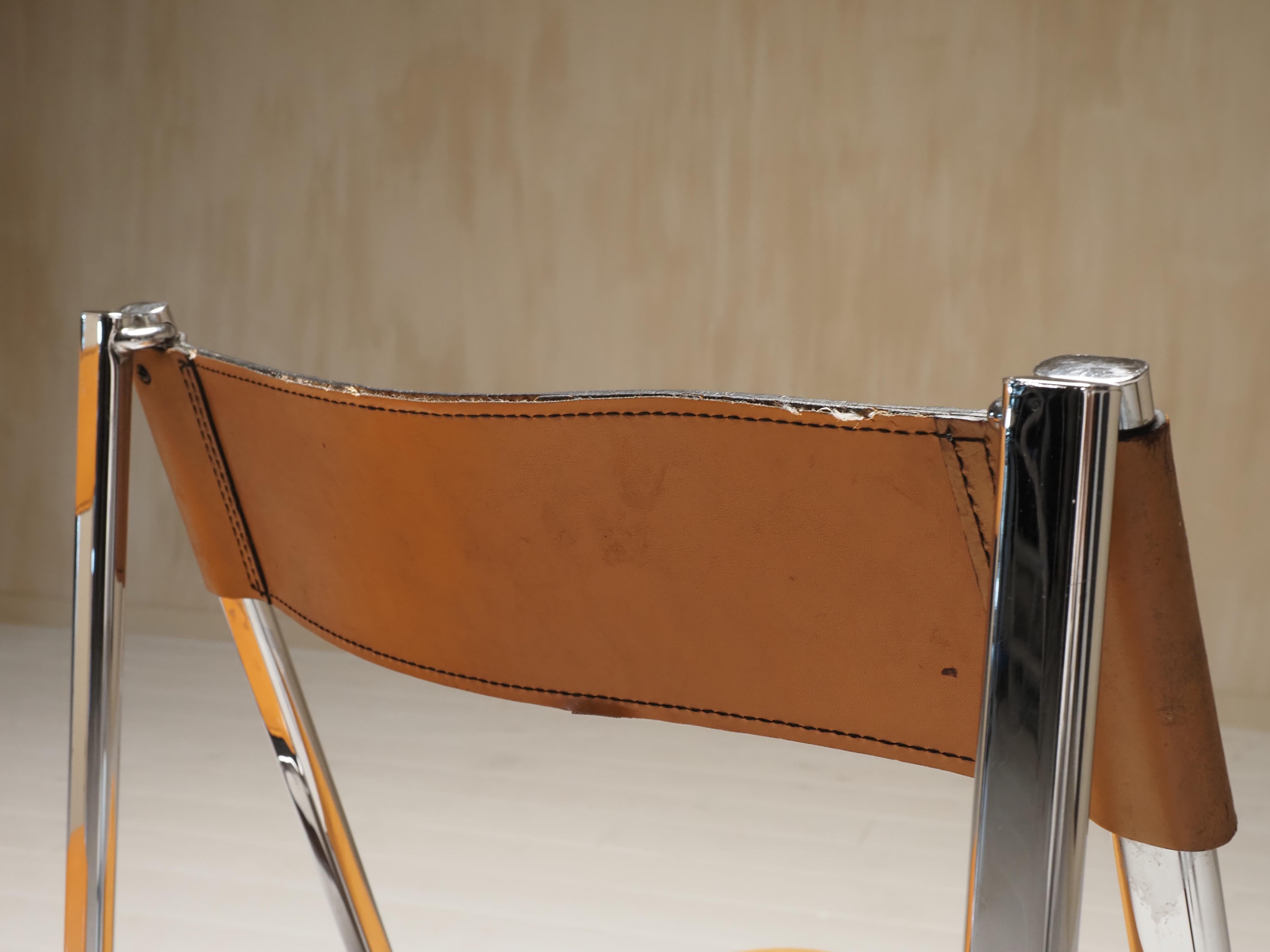 Pair of Folding Chairs by Arrben, model Tamara, in cognac leather, Italy 1970s 5