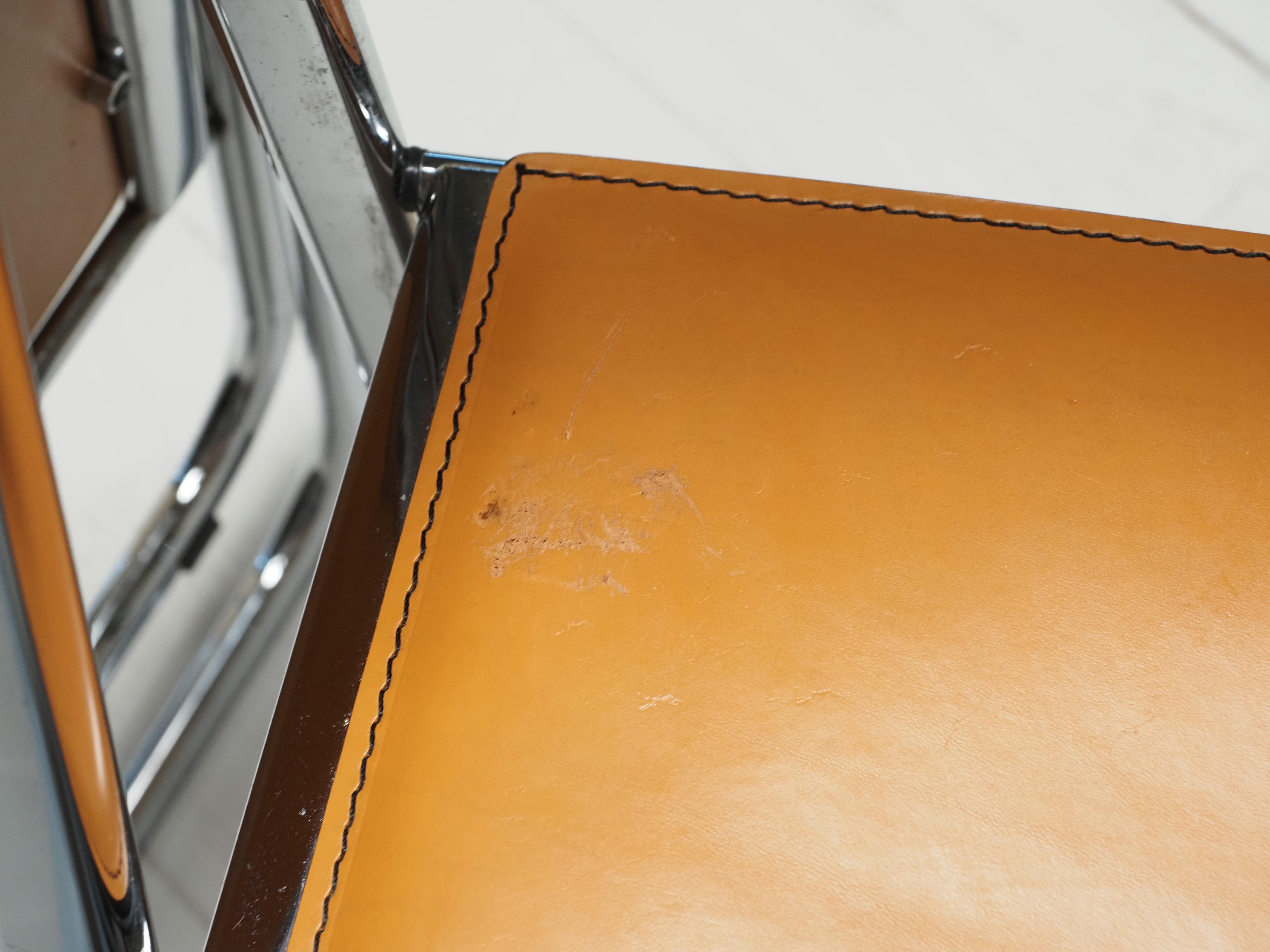 Pair of Folding Chairs by Arrben, model Tamara, in cognac leather, Italy 1970s 10