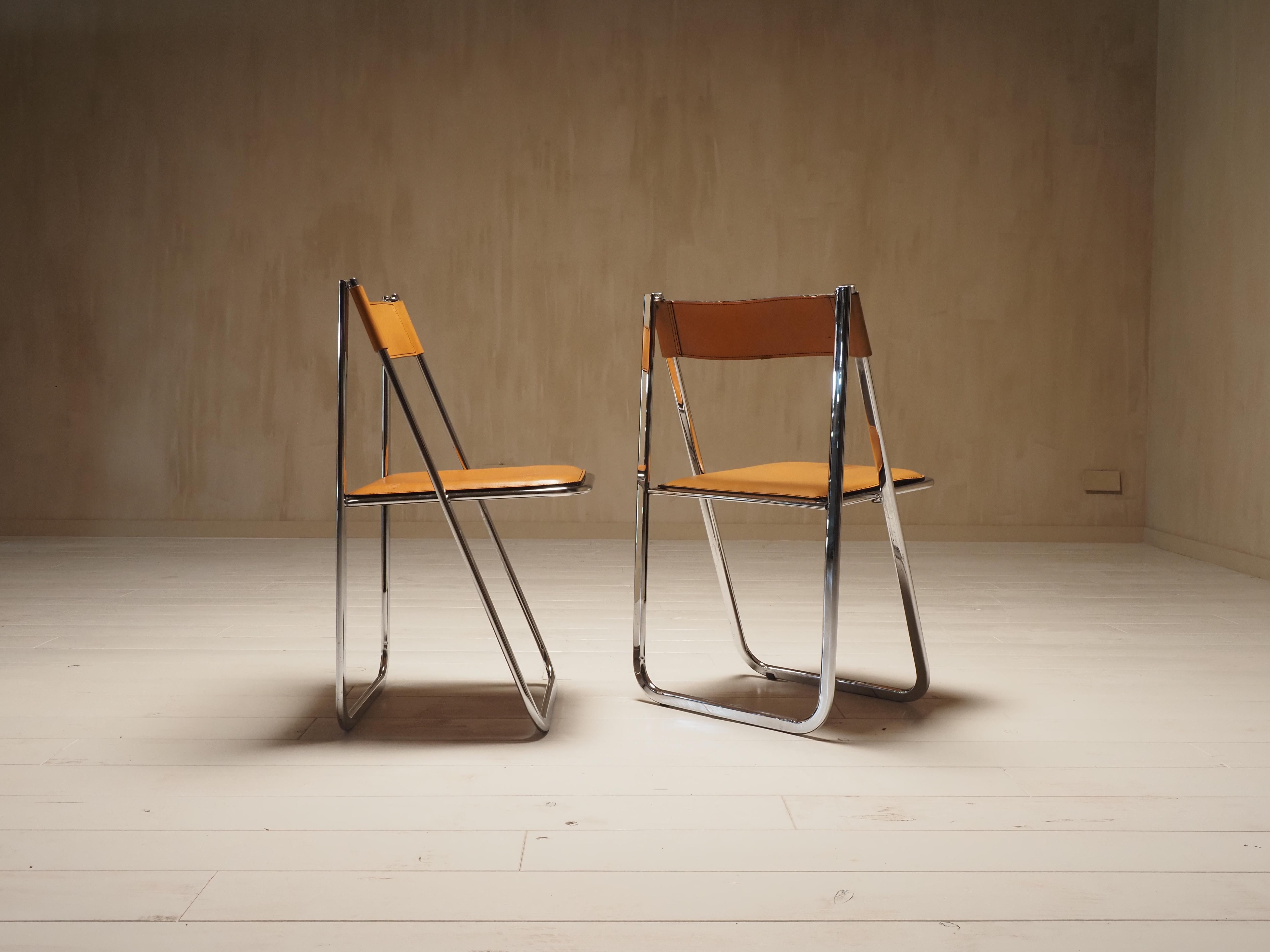 Mid-Century Modern Pair of Folding Chairs by Arrben, model Tamara, in cognac leather, Italy 1970s