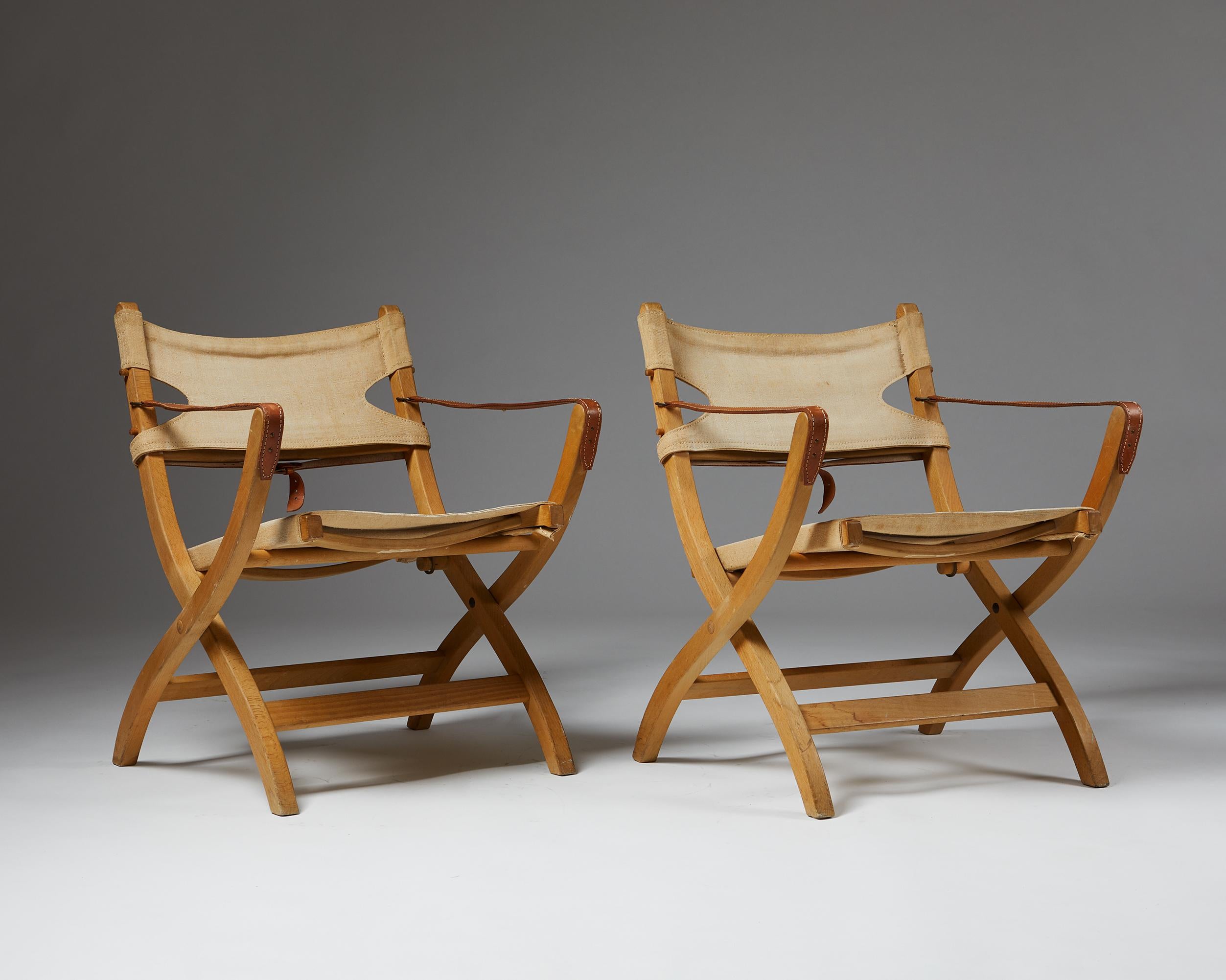 Danish Pair of Folding Chairs Designed by Poul Hundevad for Vamdrup