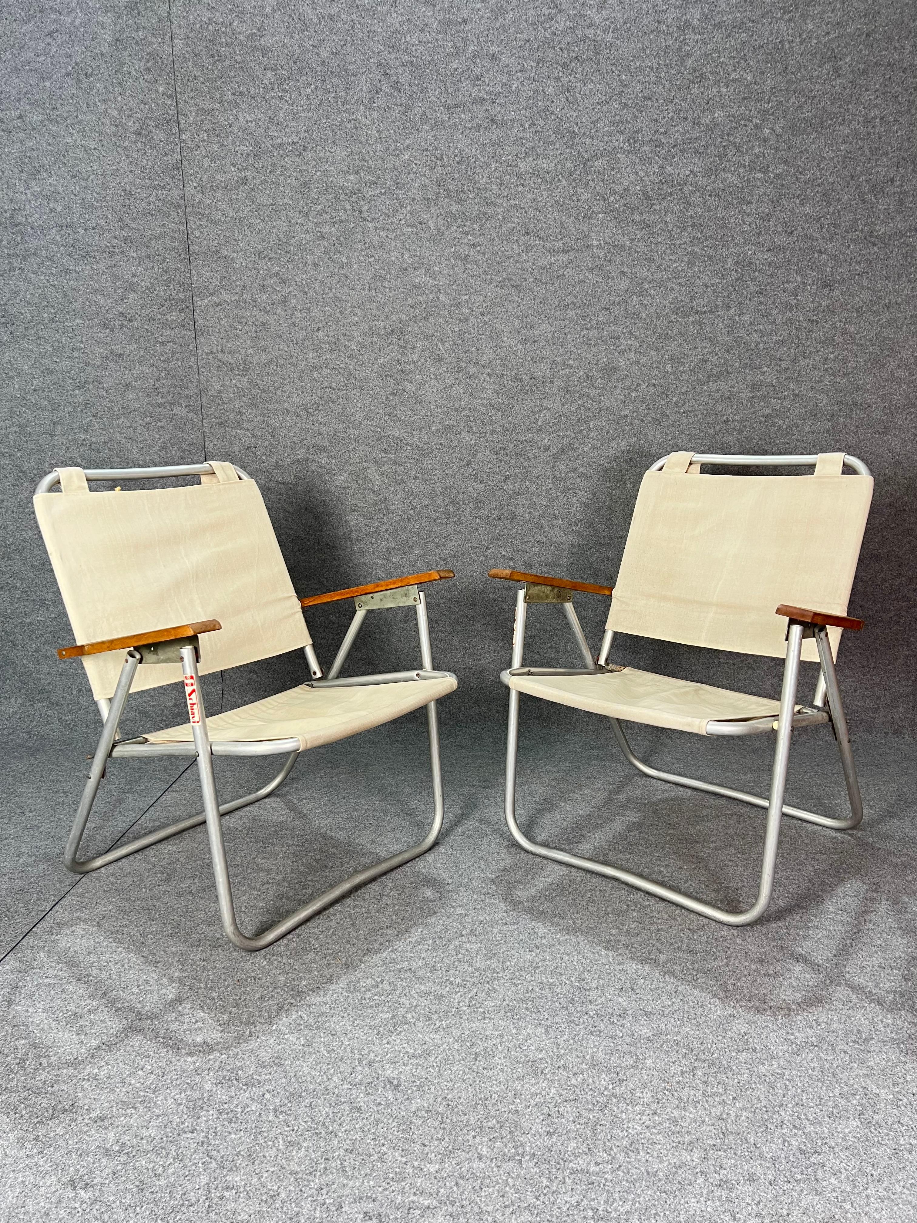Aluminium Paire de chaises pliantes en aluminium et toile mi-siècle, design italien des années 1960