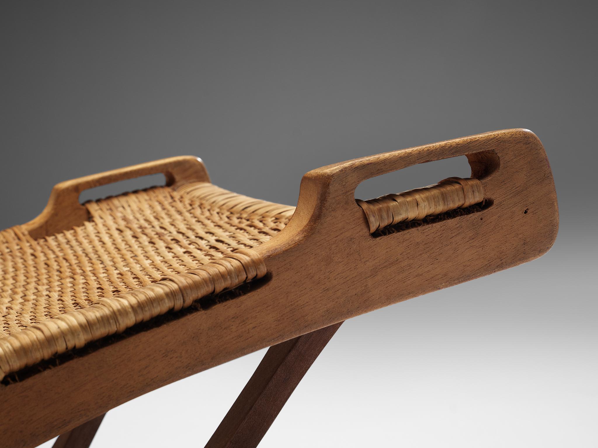 Pair of Folding Chairs in Wicker and Wood 1