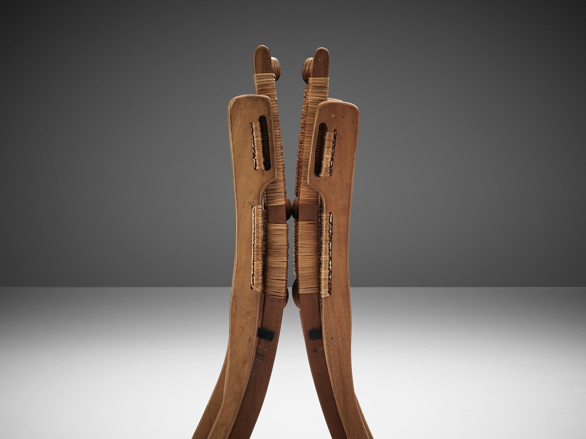 Danish Pair of Folding Chairs in Wicker and Wood