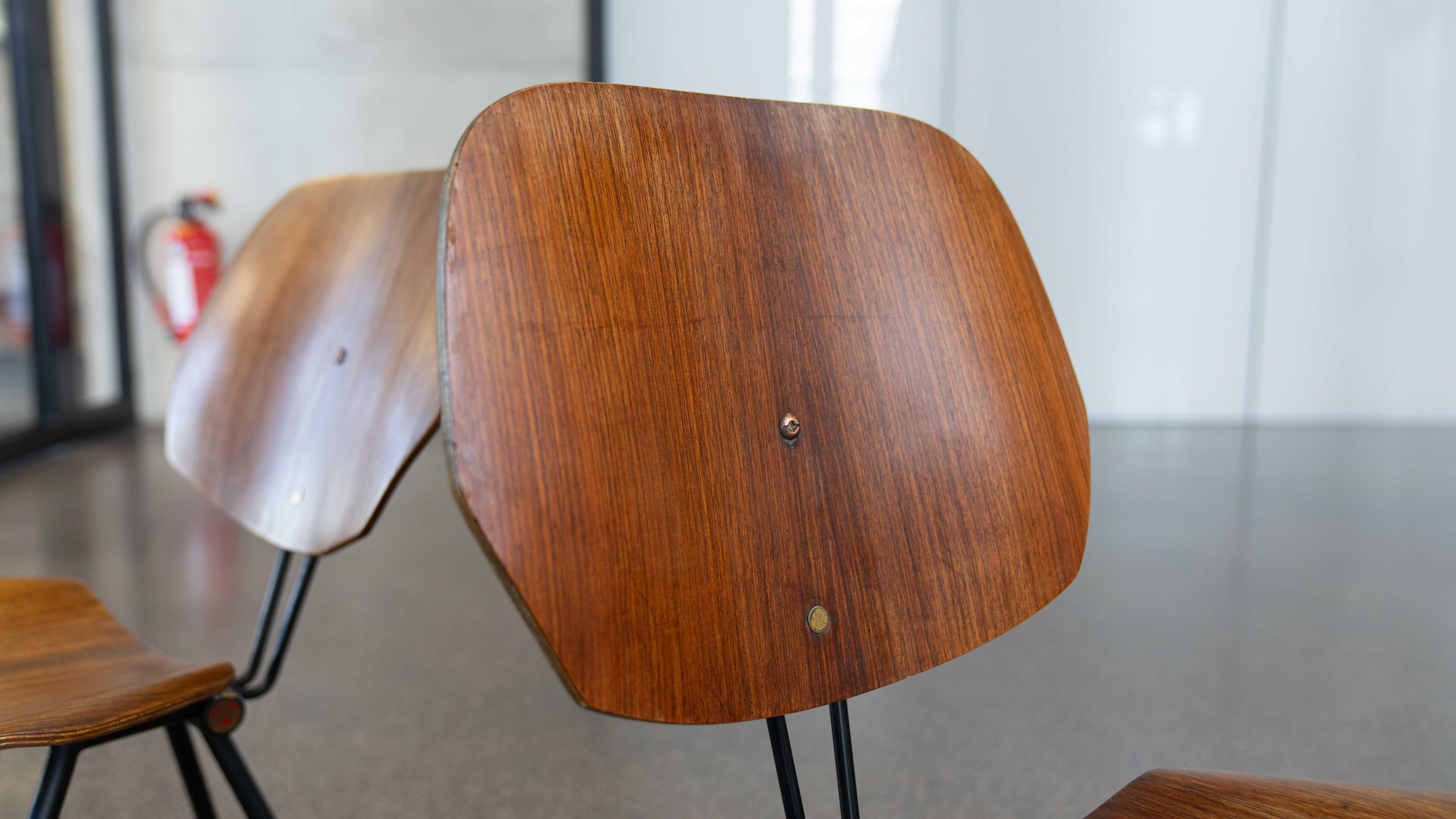 Paire de chaises pliantes S88 d'Osvaldo Borsani pour Tecno, Italie en vente 5