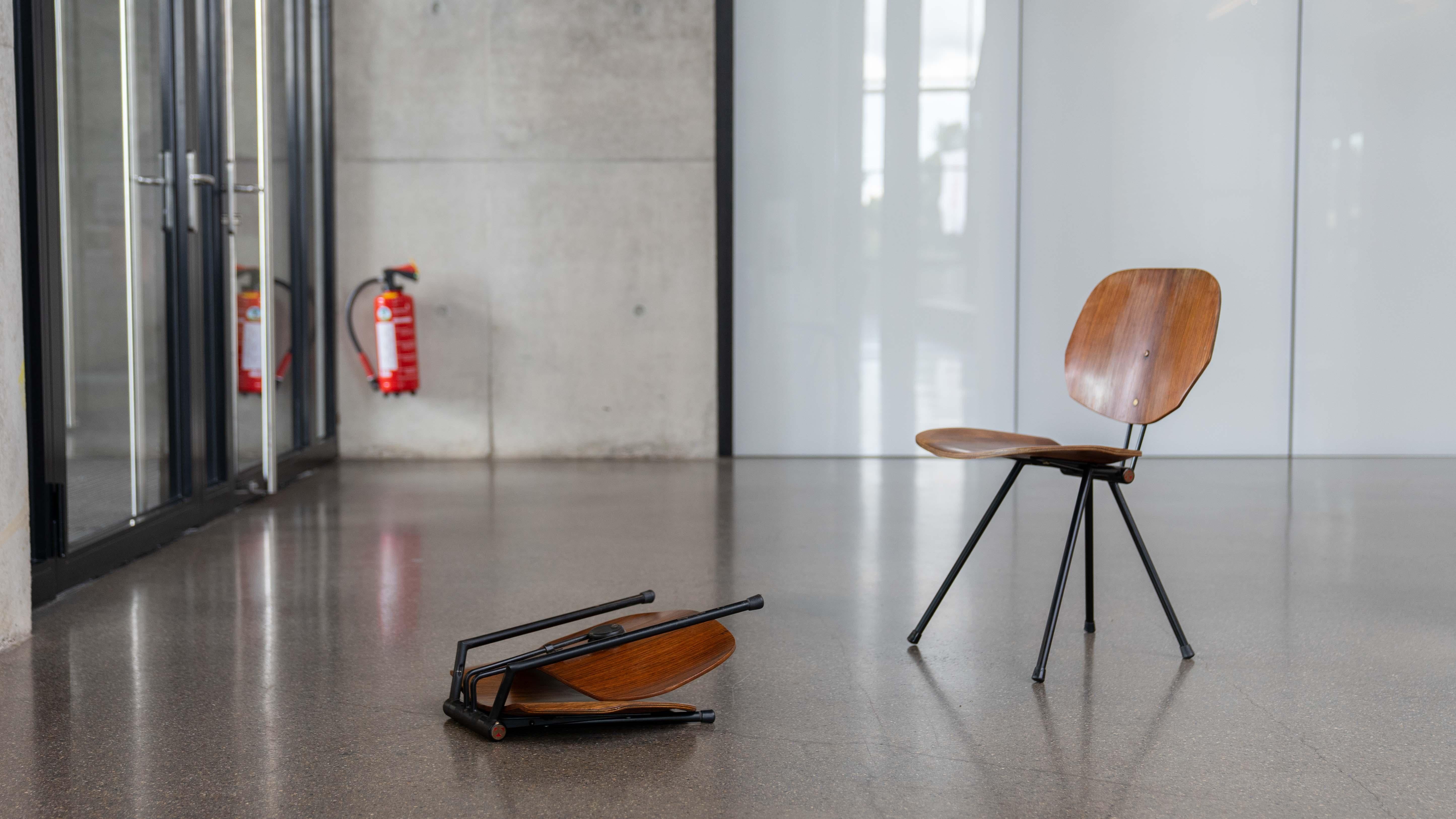 Paire de chaises pliantes S88 d'Osvaldo Borsani pour Tecno, Italie en vente 12