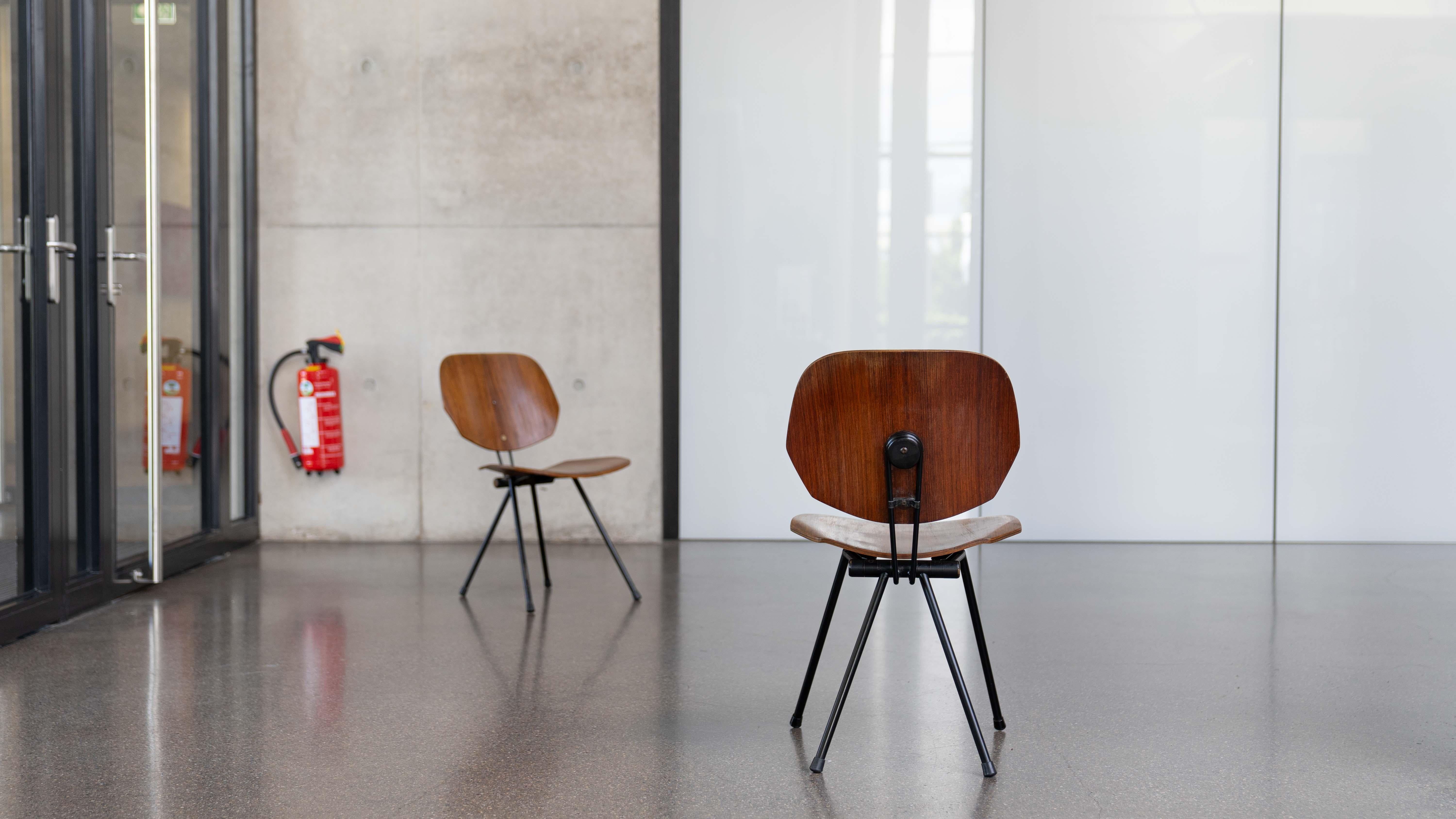 italien Paire de chaises pliantes S88 d'Osvaldo Borsani pour Tecno, Italie en vente