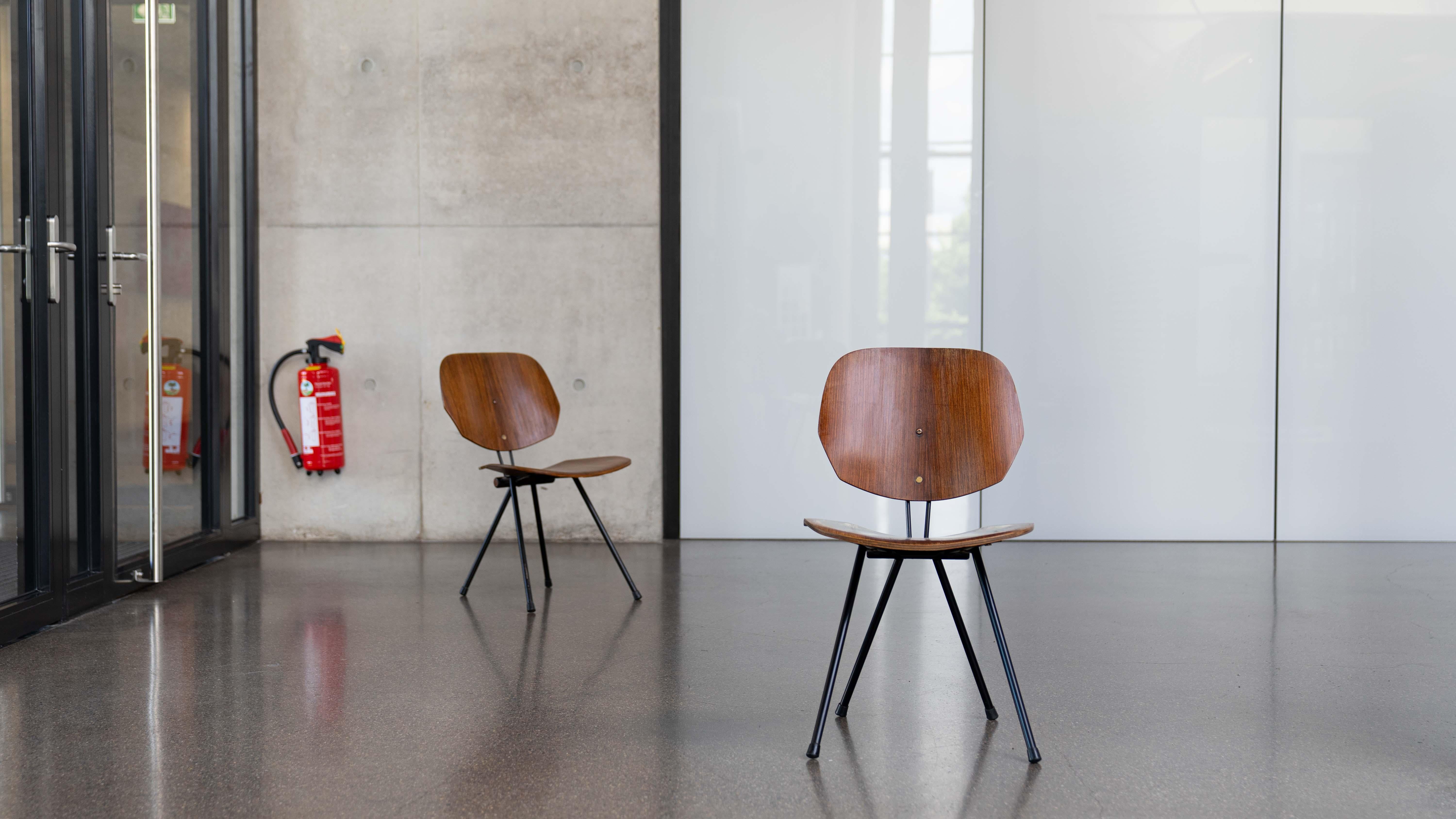 Paire de chaises pliantes S88 d'Osvaldo Borsani pour Tecno, Italie en vente 1
