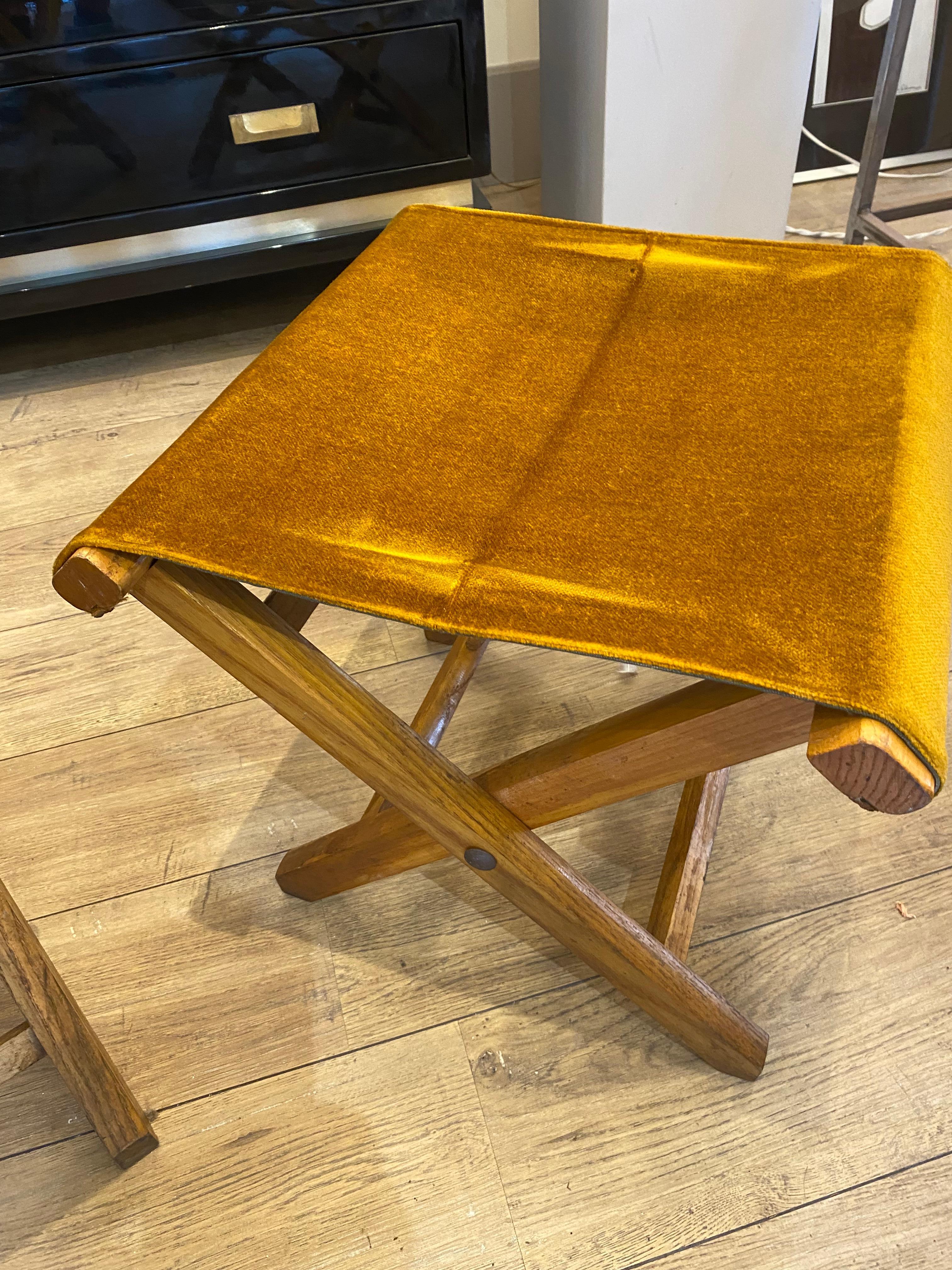 Hand-Carved Pair of folding stools 1950 Italy