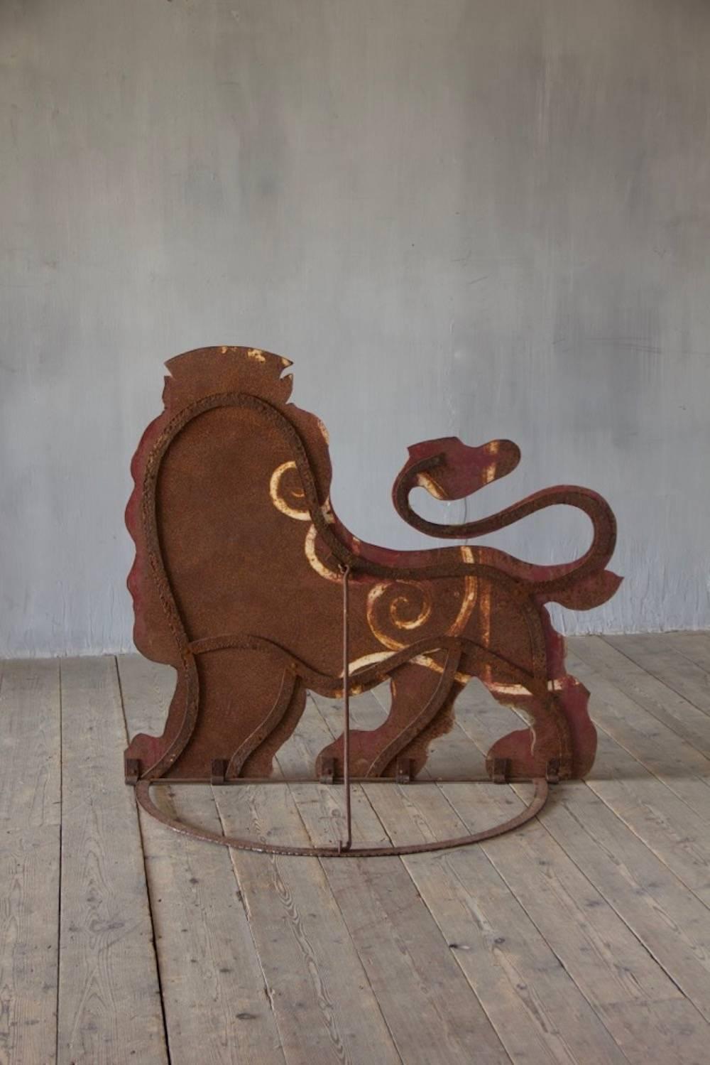 Primitive Pair of Folding Wrought Iron and Tole Circus Lions For Sale