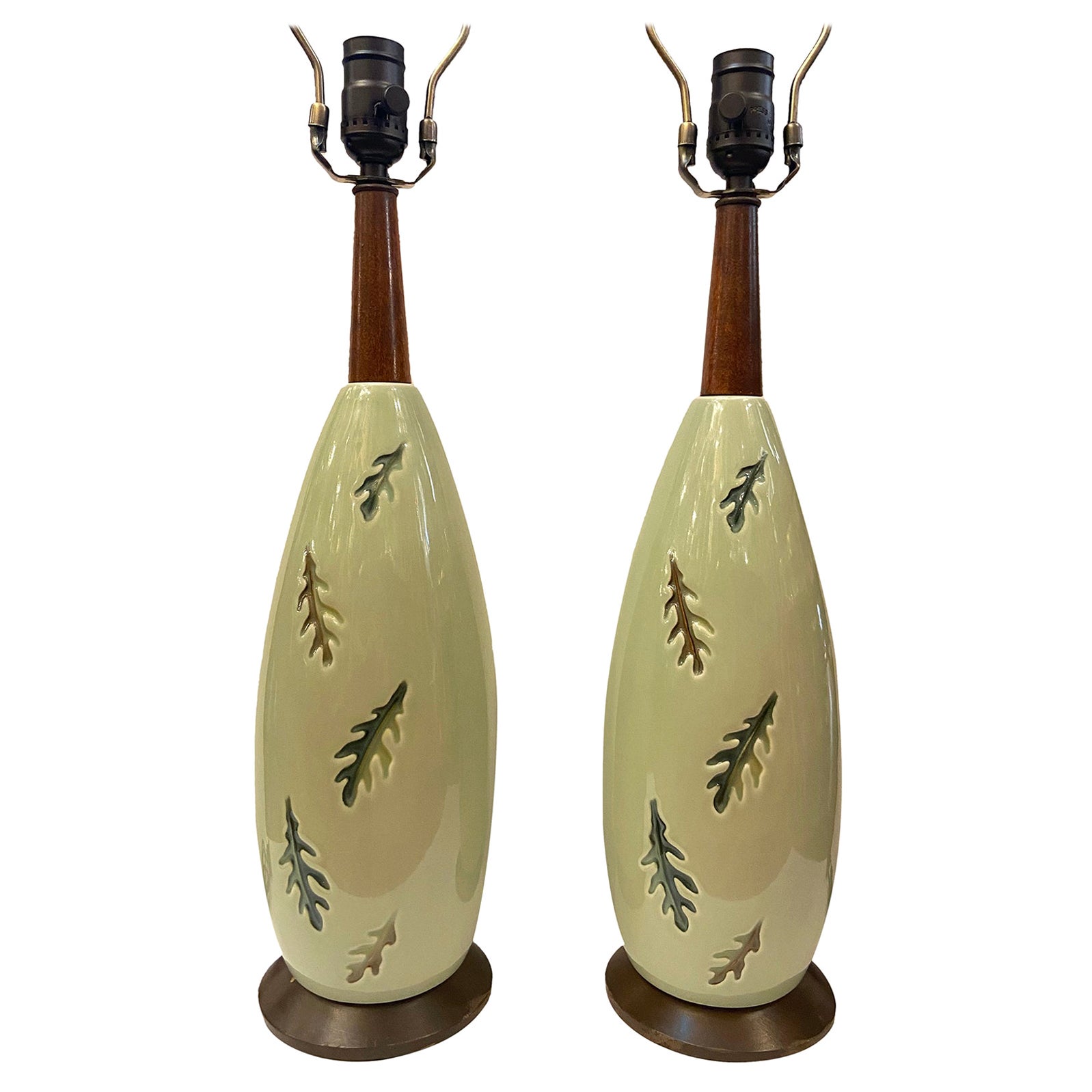 Lampen mit Laubmotiv, Paar