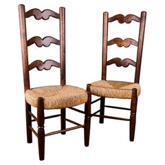 Paire de chaises d'art populaire, France, milieu du 20e siècle