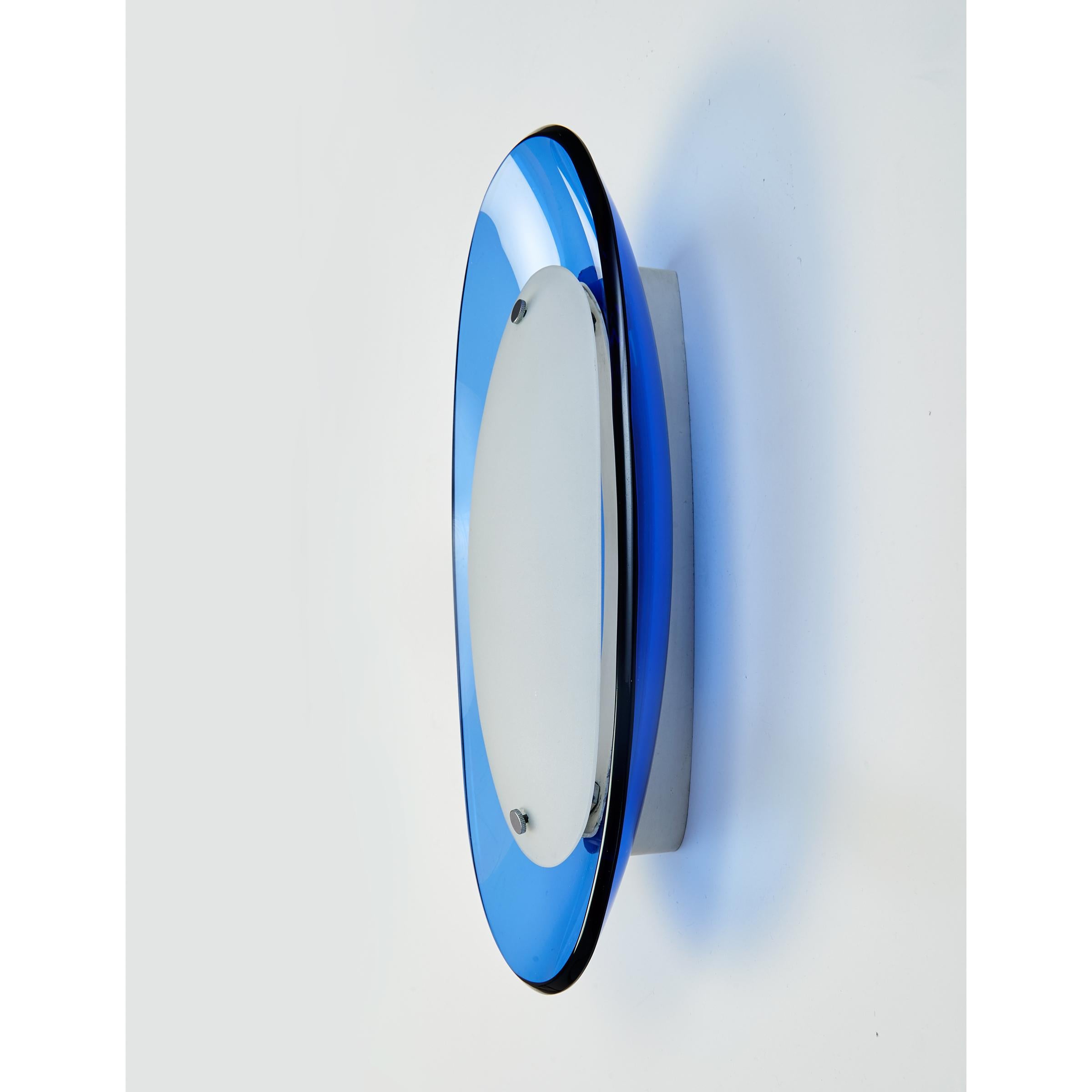 Mid-Century Modern Pair of Fontana Arte Blue Glass Oval Sconces, 1960s