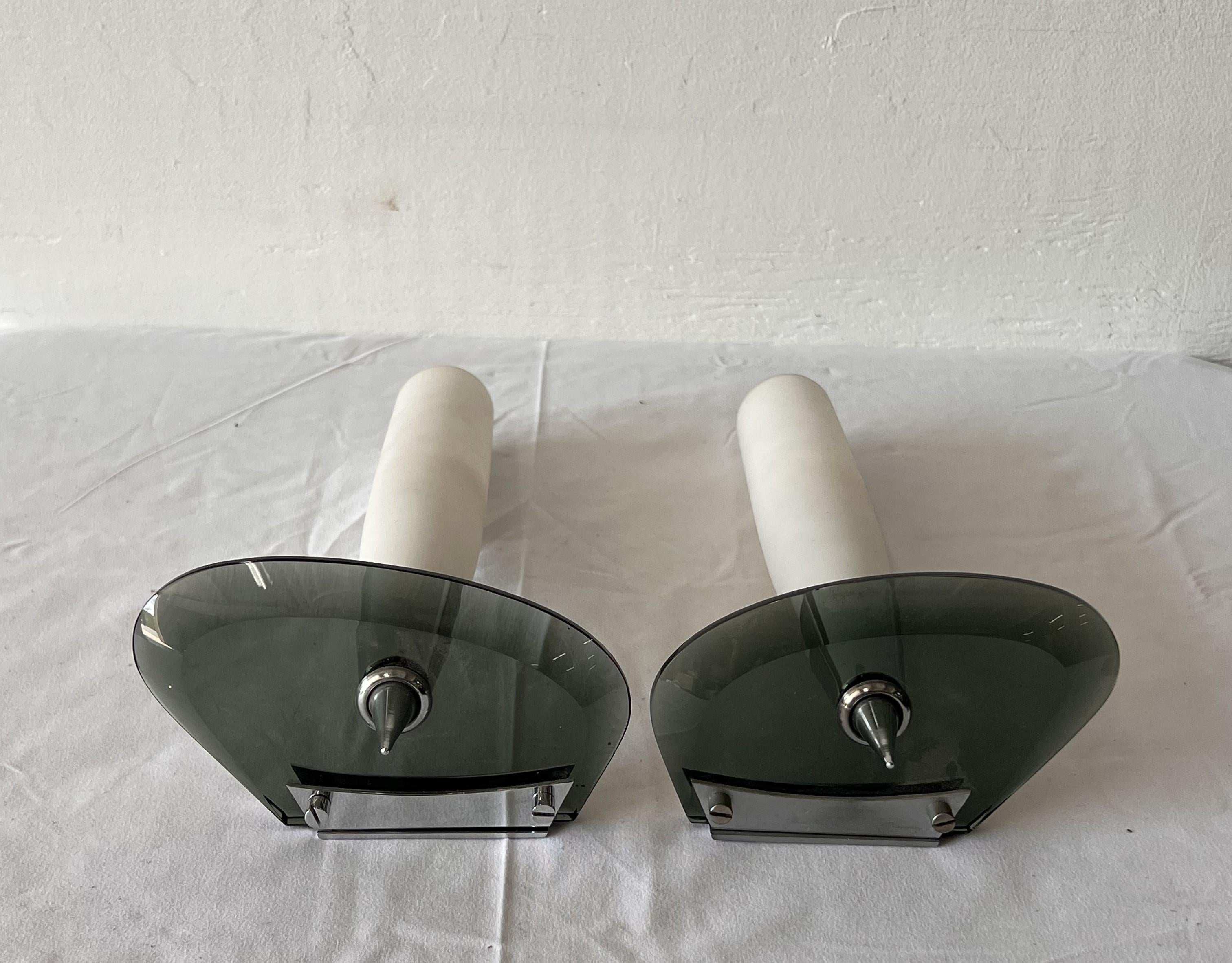 Paar Fontana Arte Wandleuchter (Stahl) im Angebot