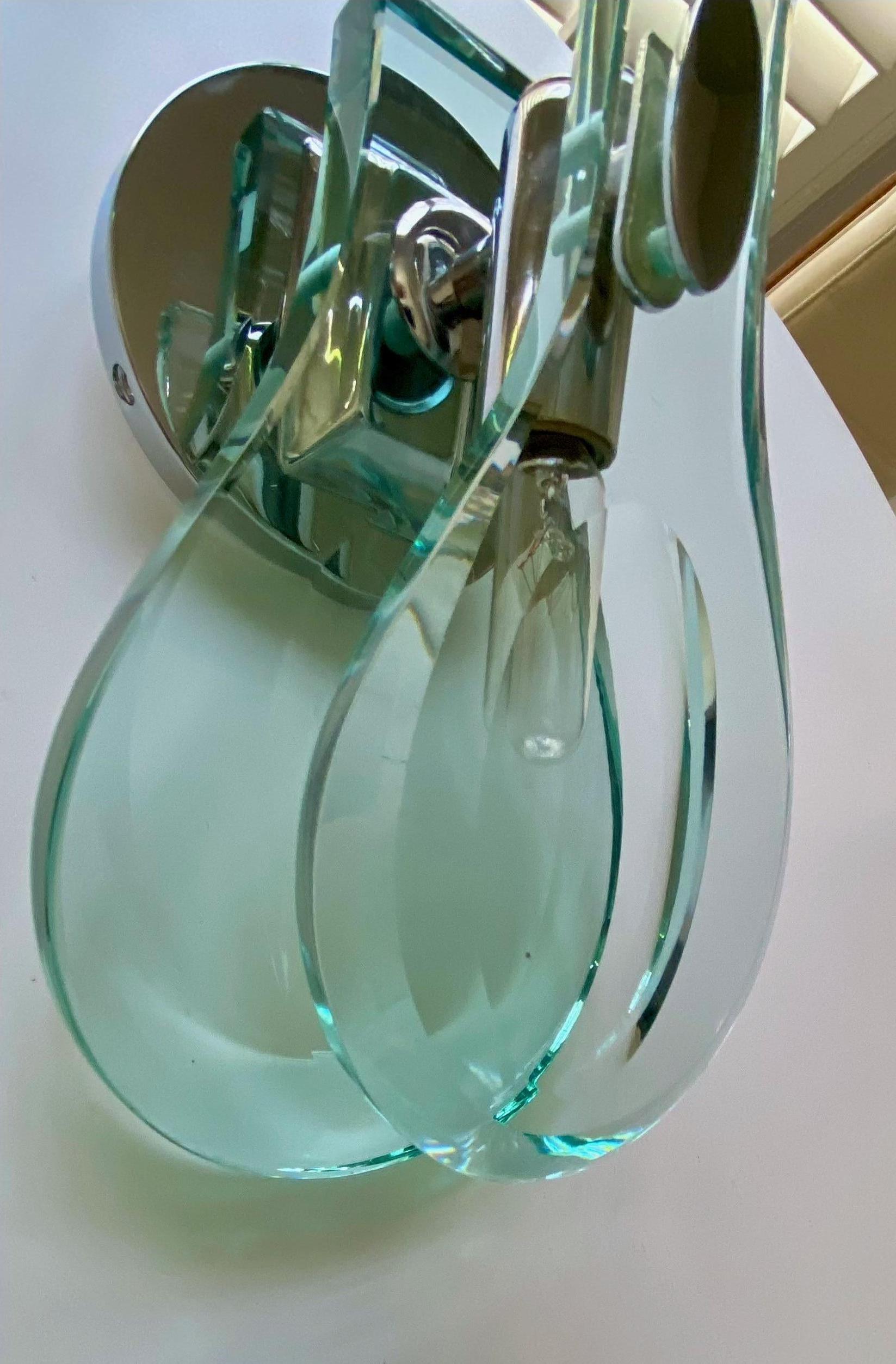 Pair of Fontana Arte Style Italian Thick Tear Drop Glass Wall Sconces For Sale 3