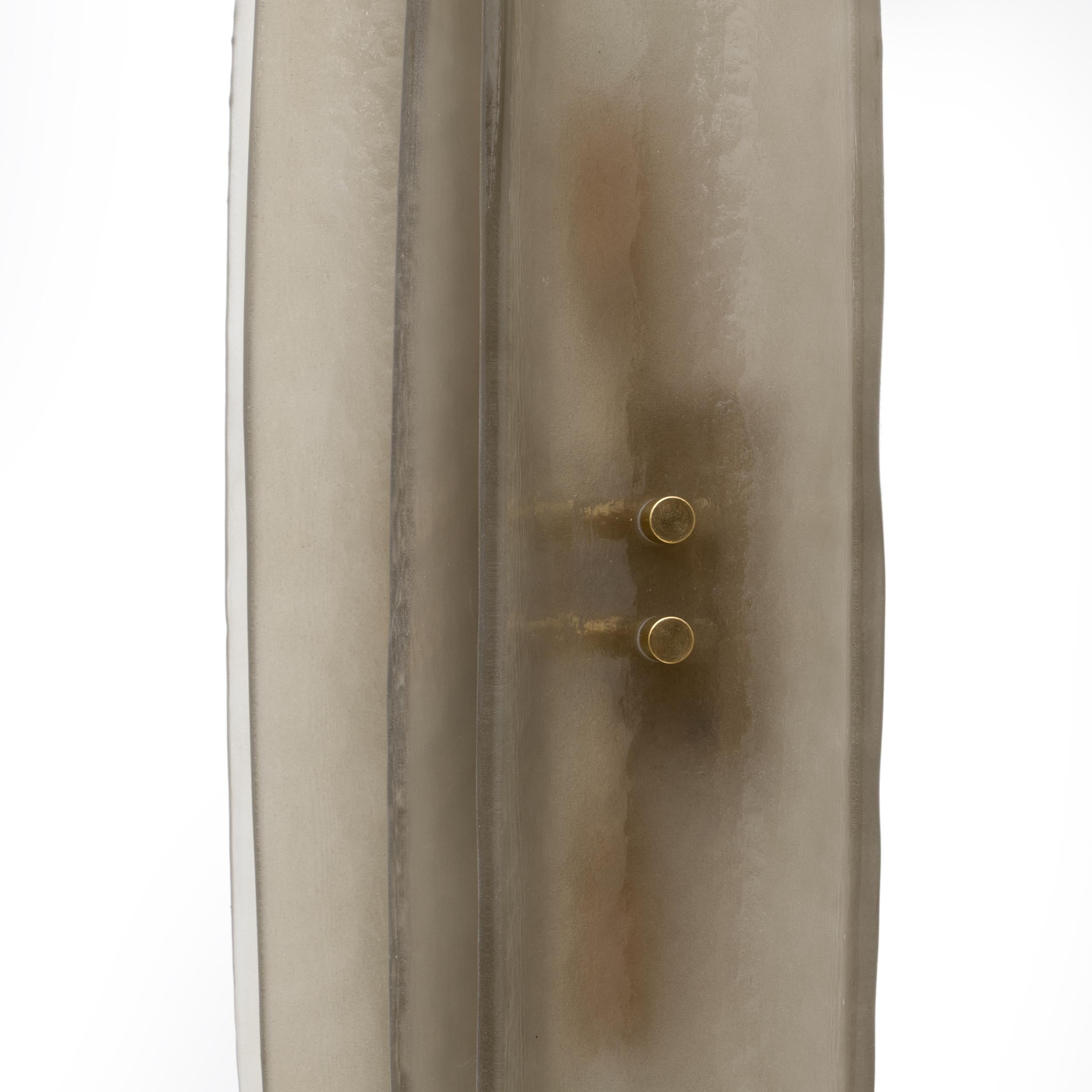 Ein Paar Fontana Arte Stil Mitte des Jahrhunderts Moderne Rauch Murano Glas Wandleuchten im Angebot 1