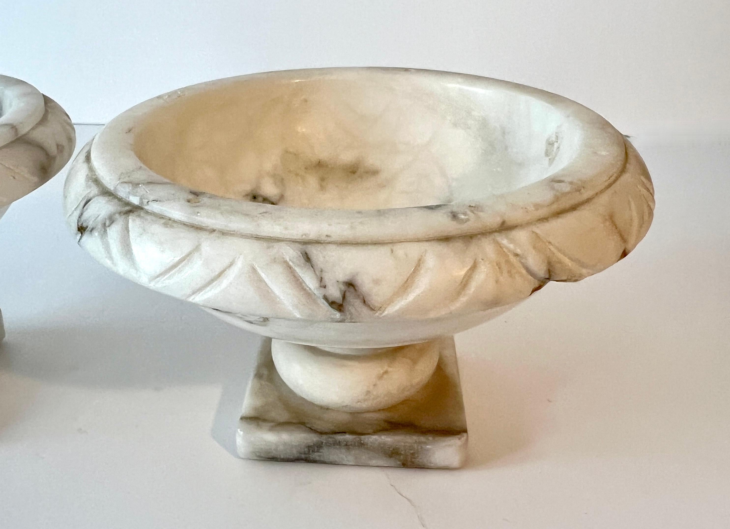 Italian Pair of Footed Marble Bowls For Sale