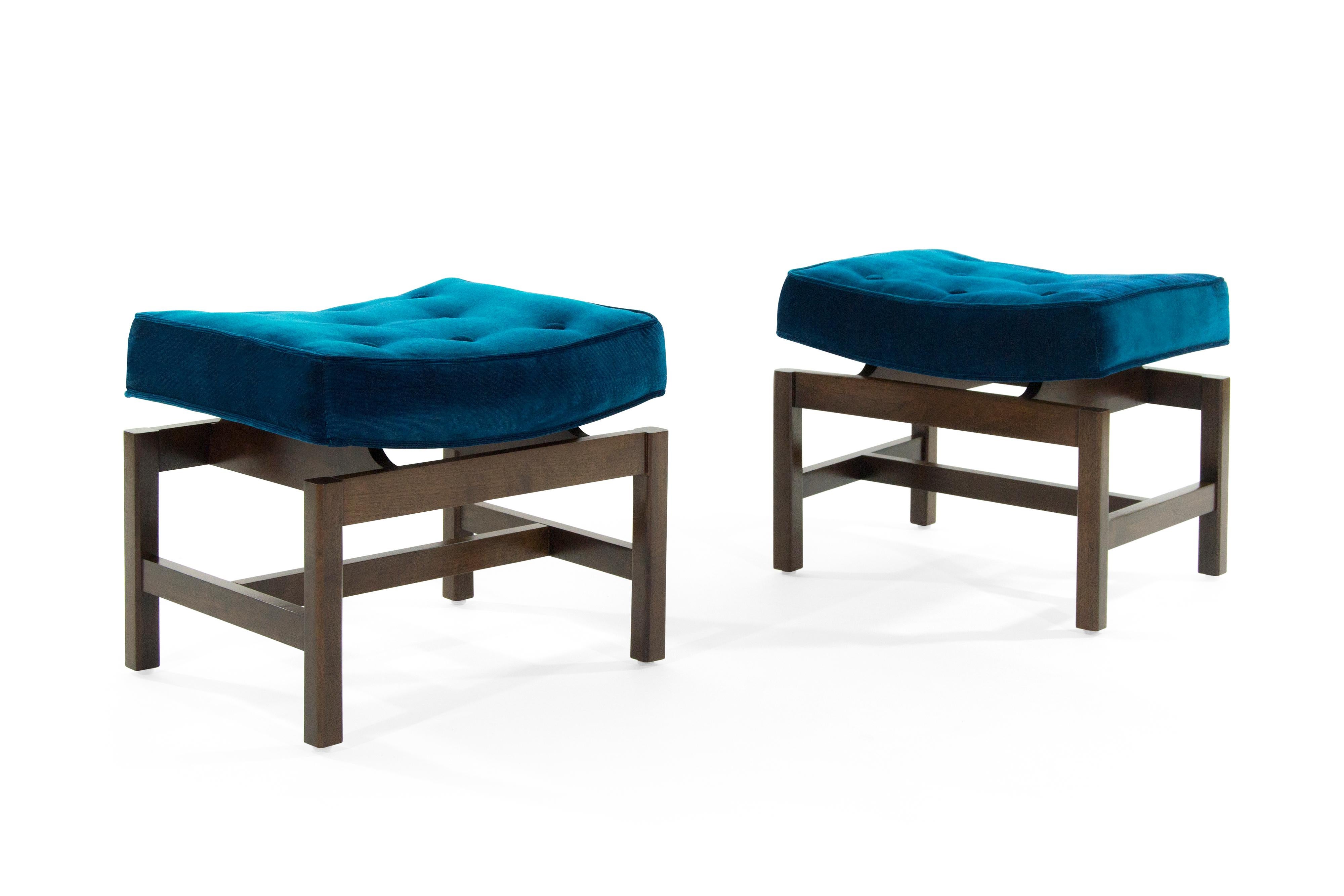 Pair of Footstools by Jens Risom, 1950s In Excellent Condition In Westport, CT