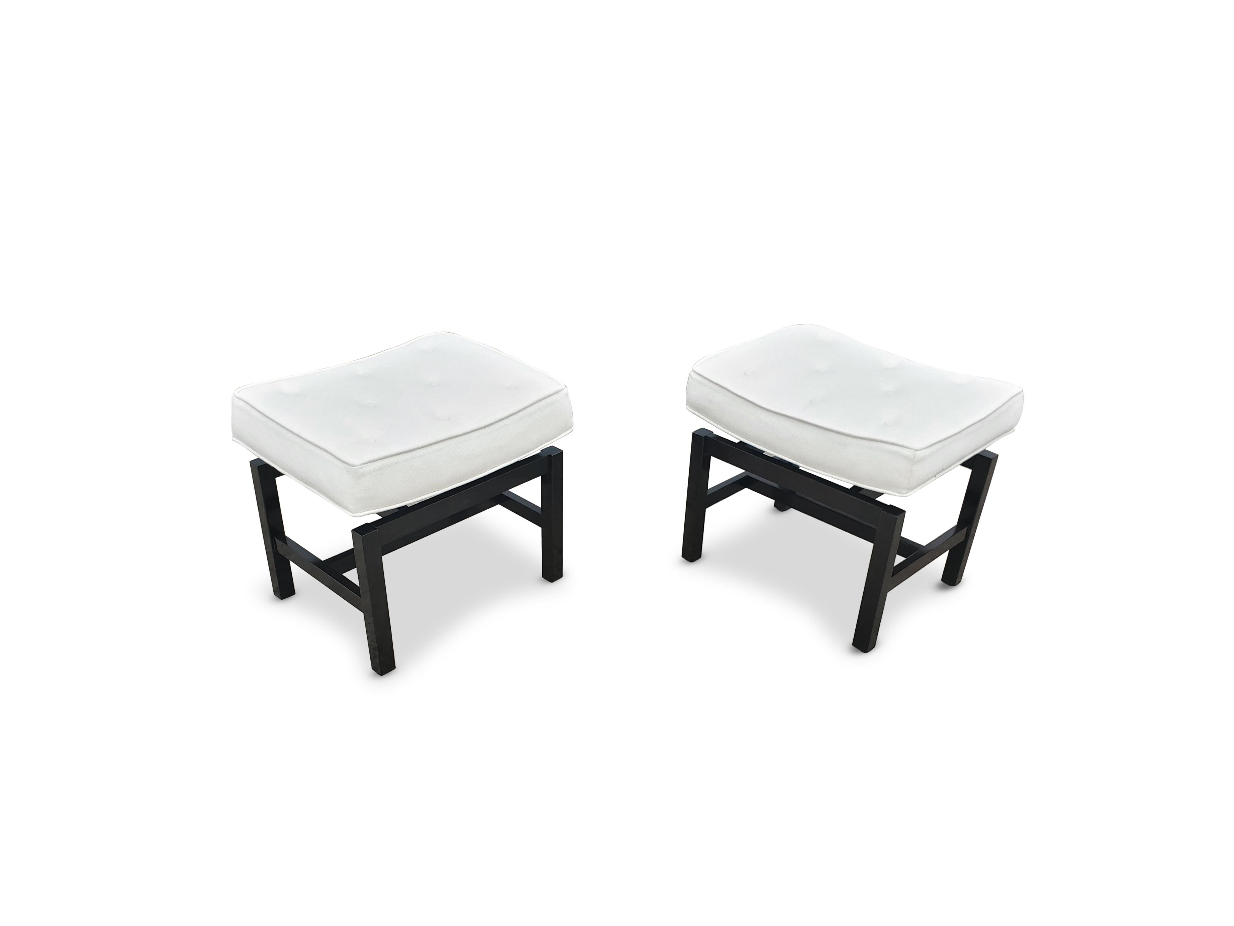 Pair of Footstools by Jens Risom In Excellent Condition In Middlesex, NJ