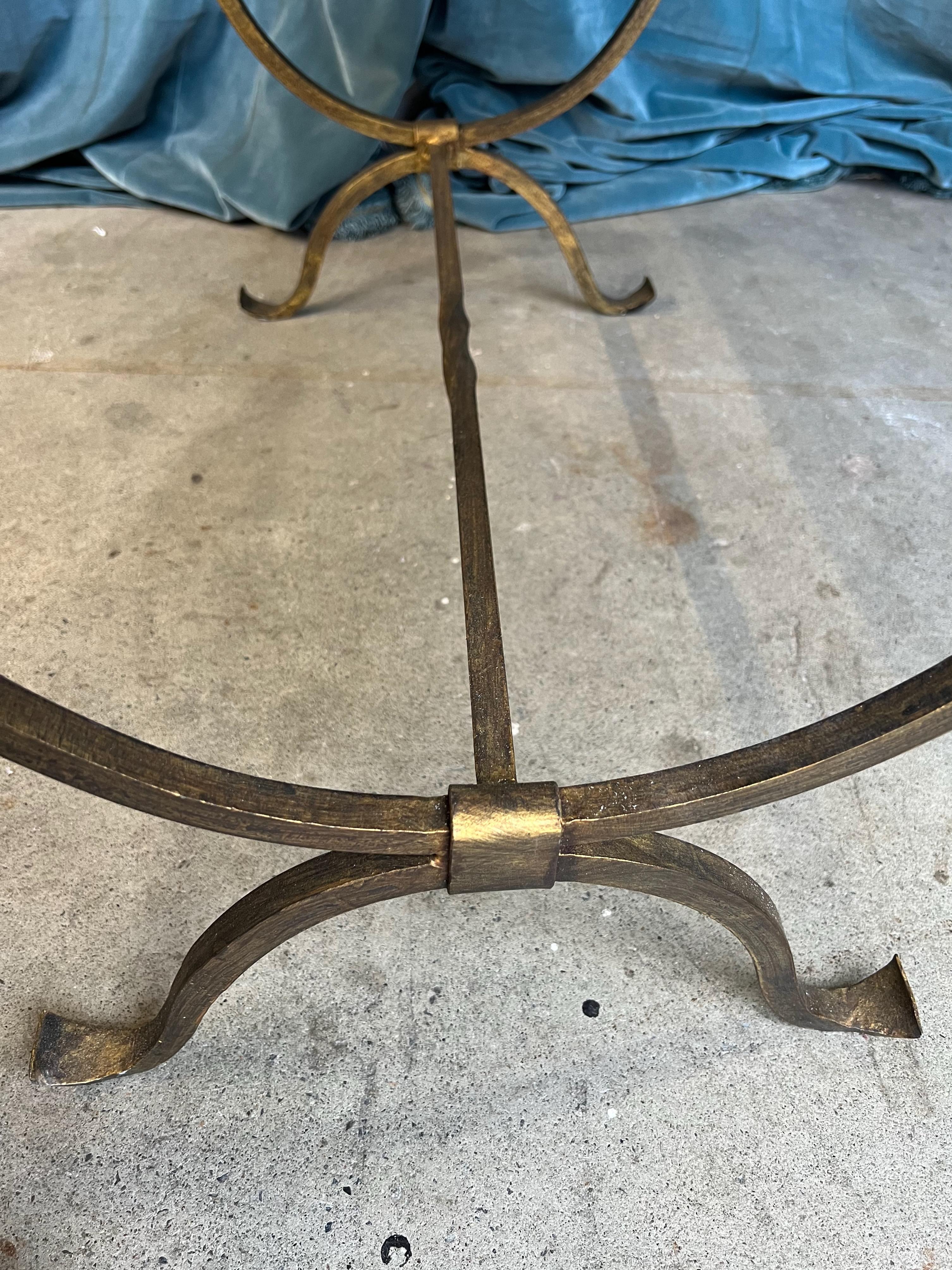 Pair of Forged and Gilt Iron Benches with Muslin Fabric 4
