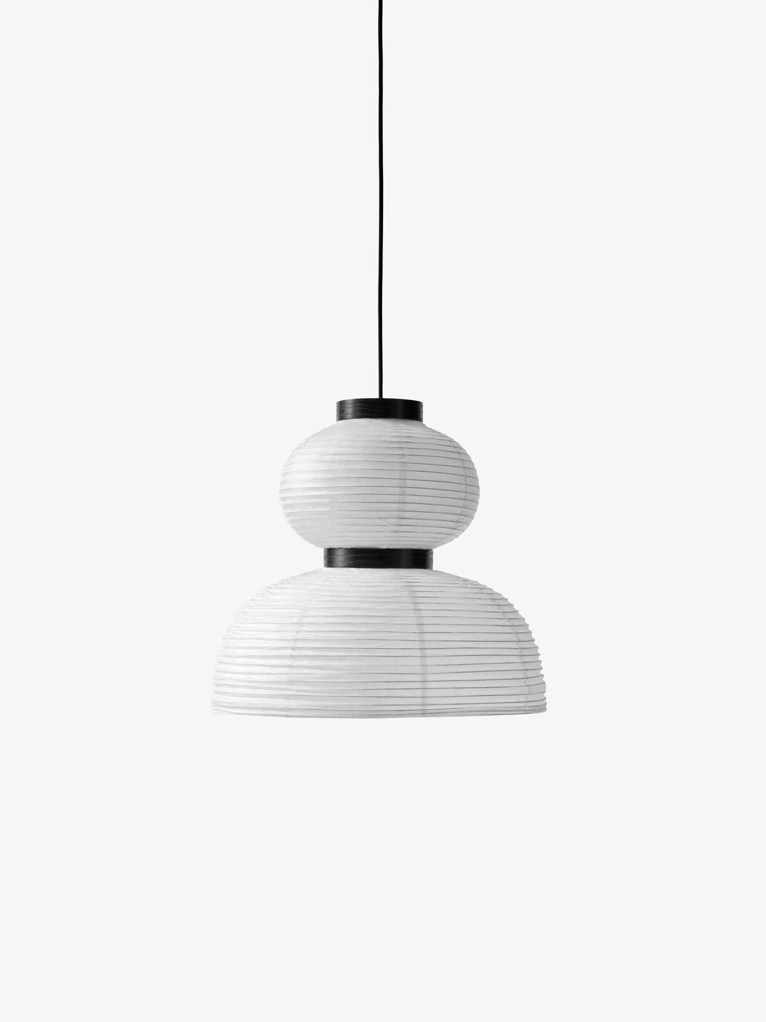Coppia di ciondoli Formakami JH4, bianco avorio, di Jaime Hayon per &Tradition in vendita 1