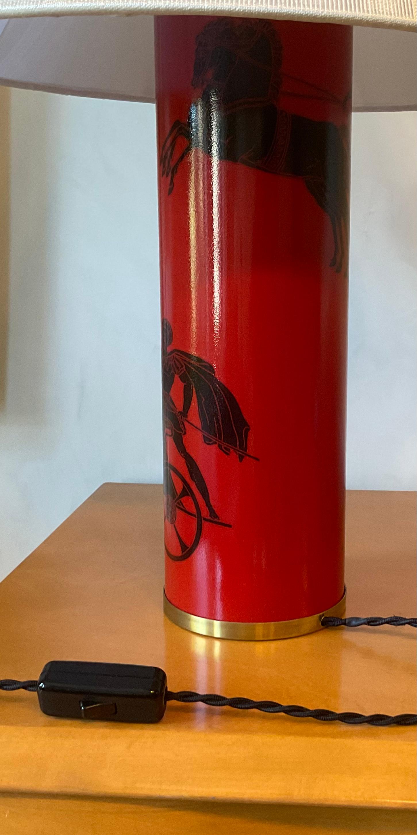 Paire de lampes Chariot/Baghe du guerrier rouge Fornasetti  État moyen - En vente à Brooklyn, NY