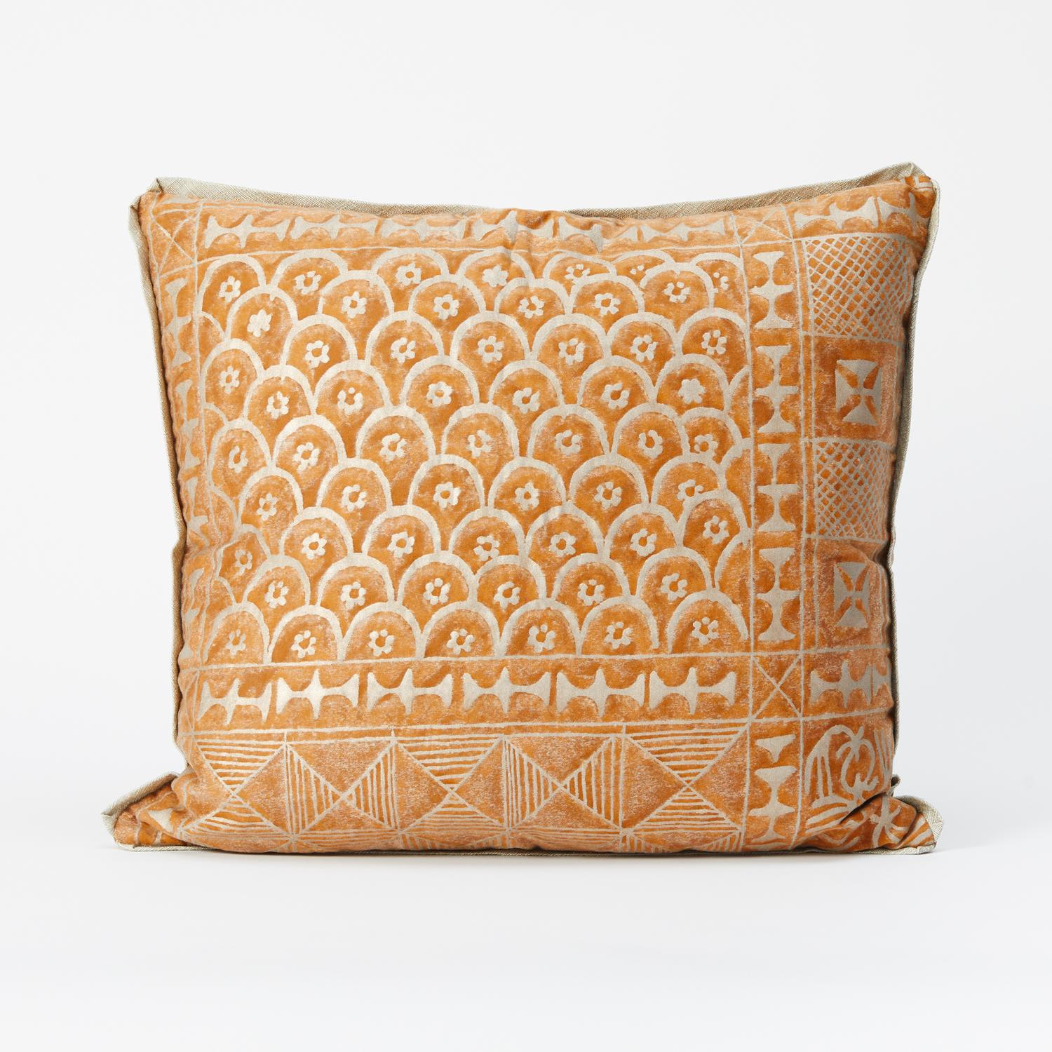 American Pair of Fortuny Fabric Cushions in the Ashanti Pattern For Sale