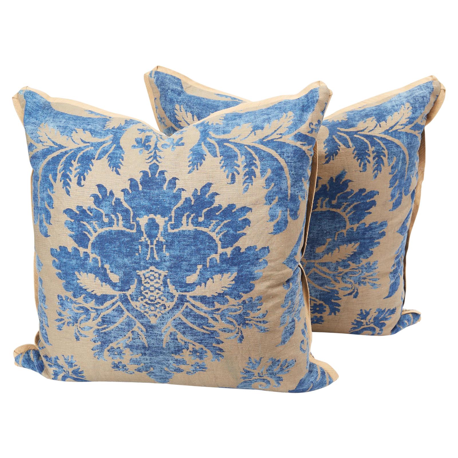 Pair of Fortuny Fabric Cushions in the Glicine Pattern For Sale