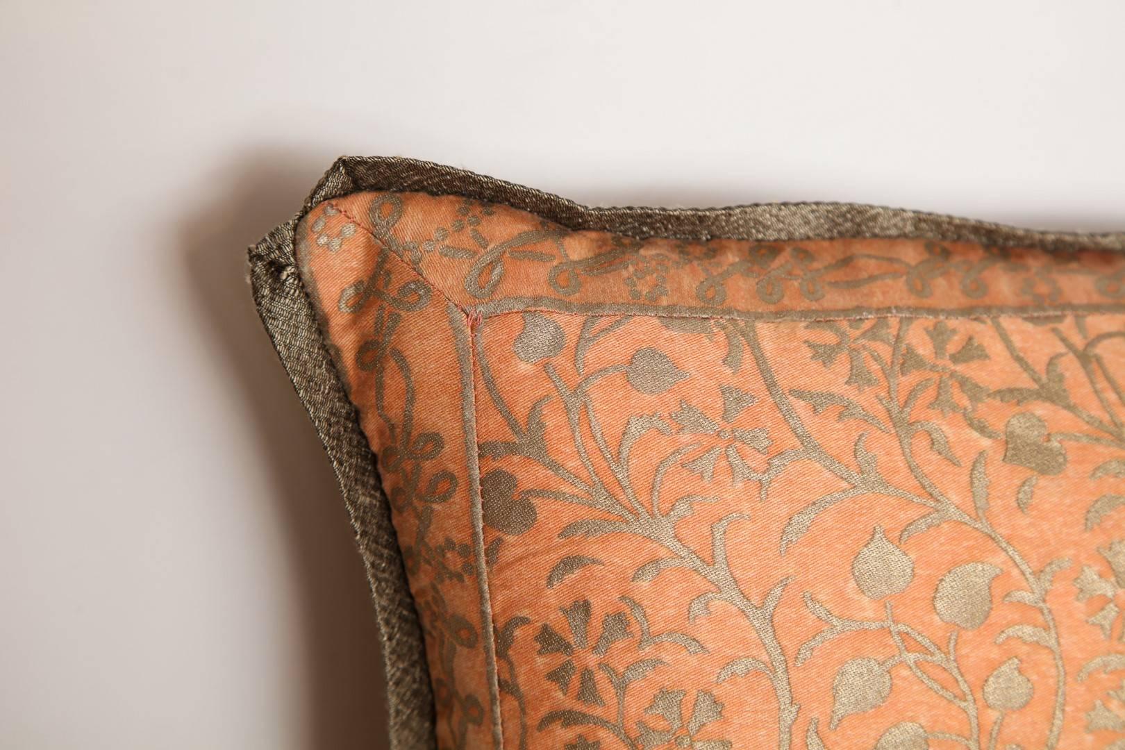 American Pair of Fortuny Fabric Cushions in the Granada Pattern For Sale