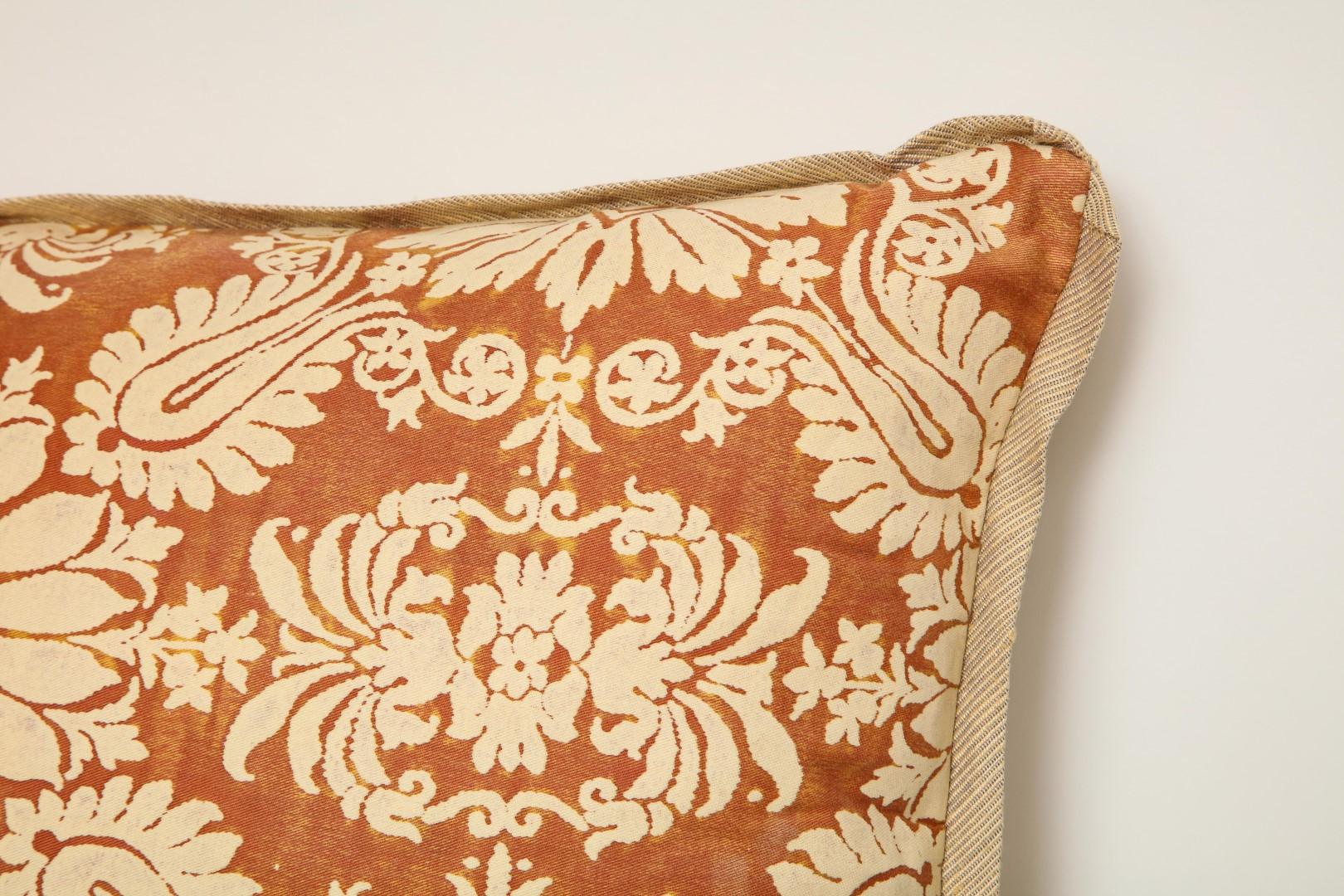 Pair of Fortuny Fabric Cushions in the Impero Pattern 3
