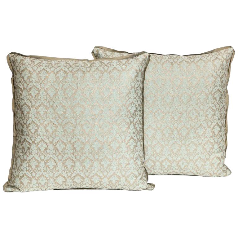 Pair of Fortuny Fabric Cushions in the Louis XIII Style "Delfino" Pattern