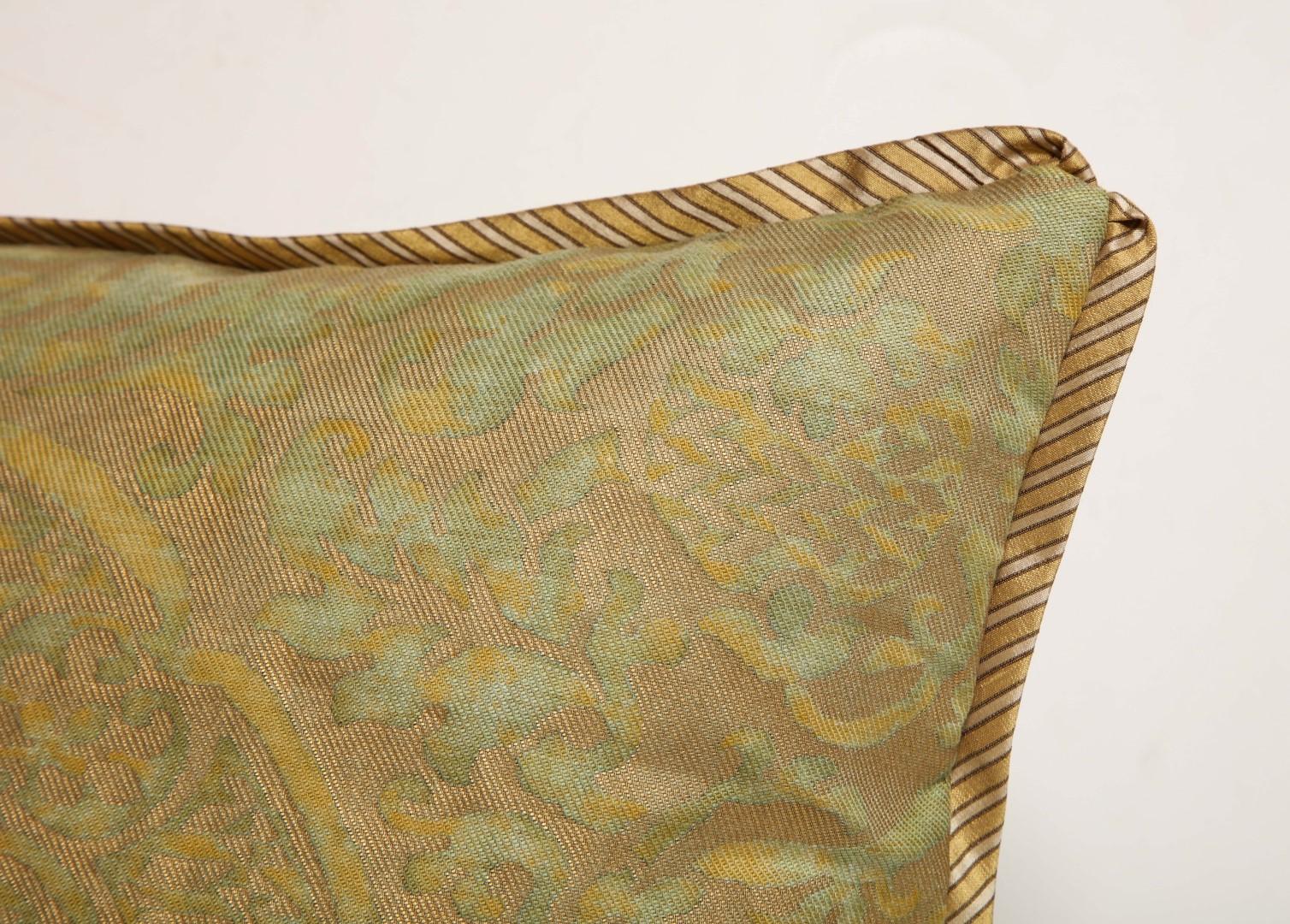 Baroque Pair of Fortuny Fabric Cushions in the Orsini Pattern 