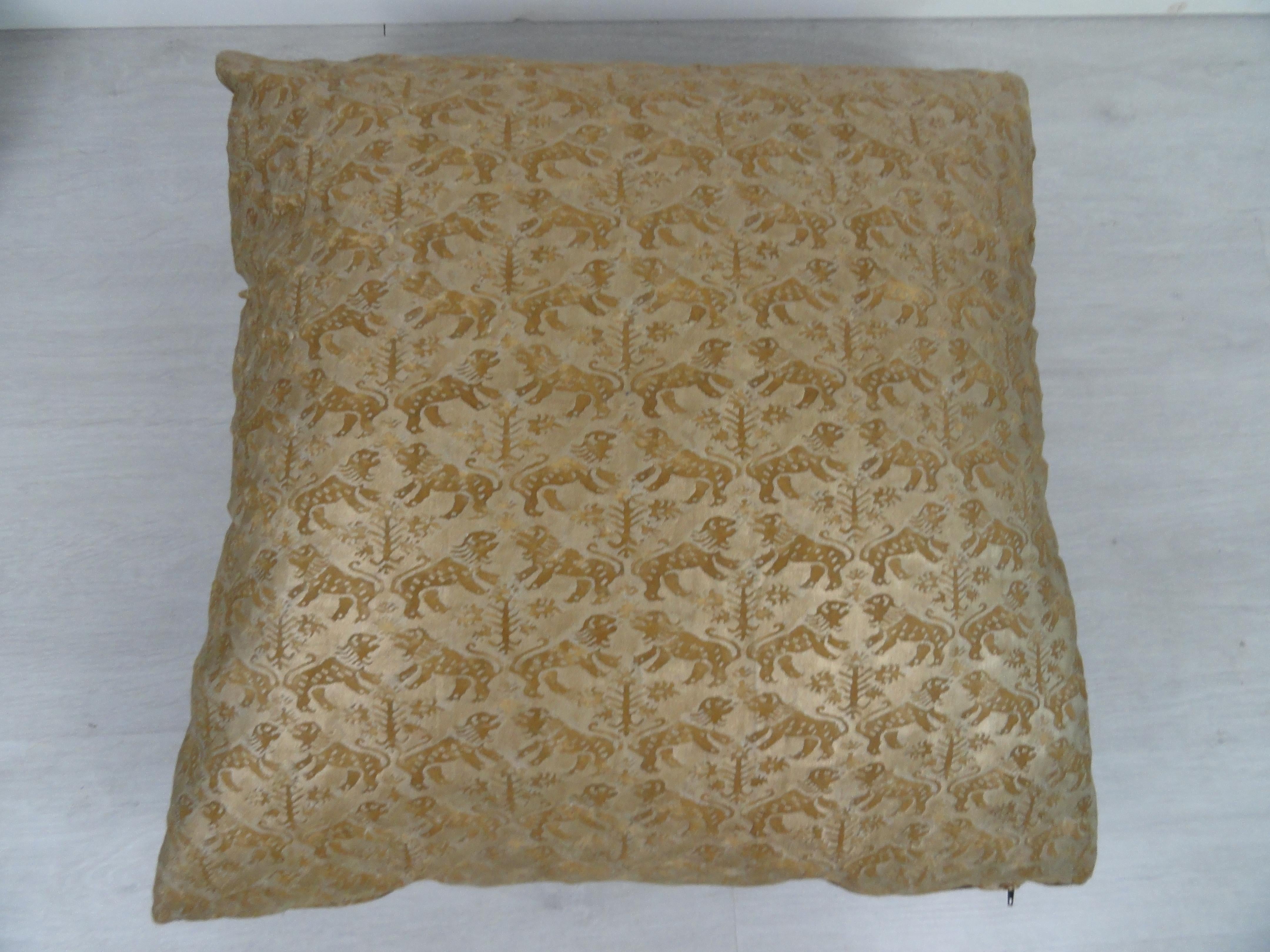 Cotton Pair of Fortuny Pillows For Sale