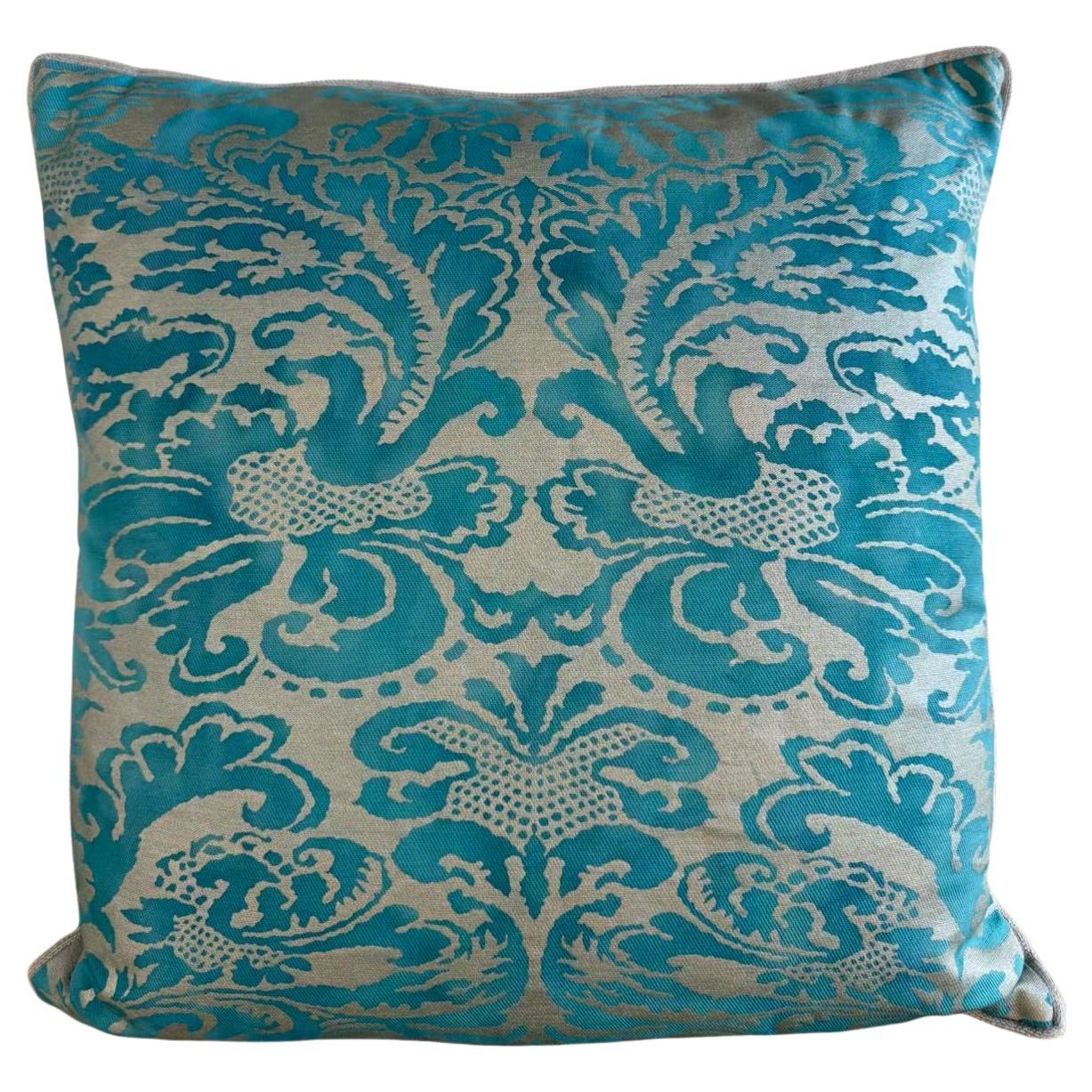 Oreillers Fortuny, coton et velours, design damassé