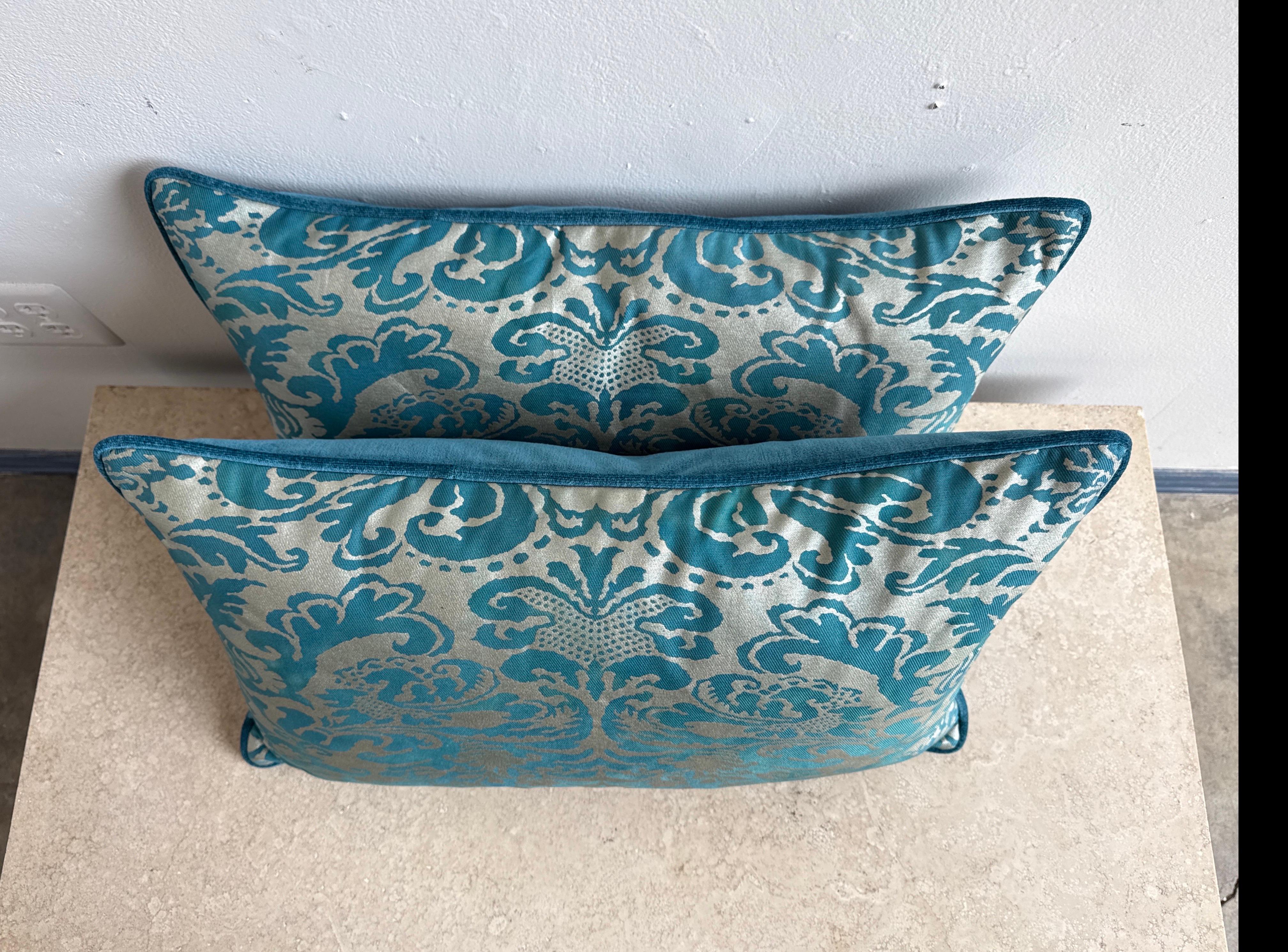 Pareja de almohadas textiles Fortuny Italiano en venta
